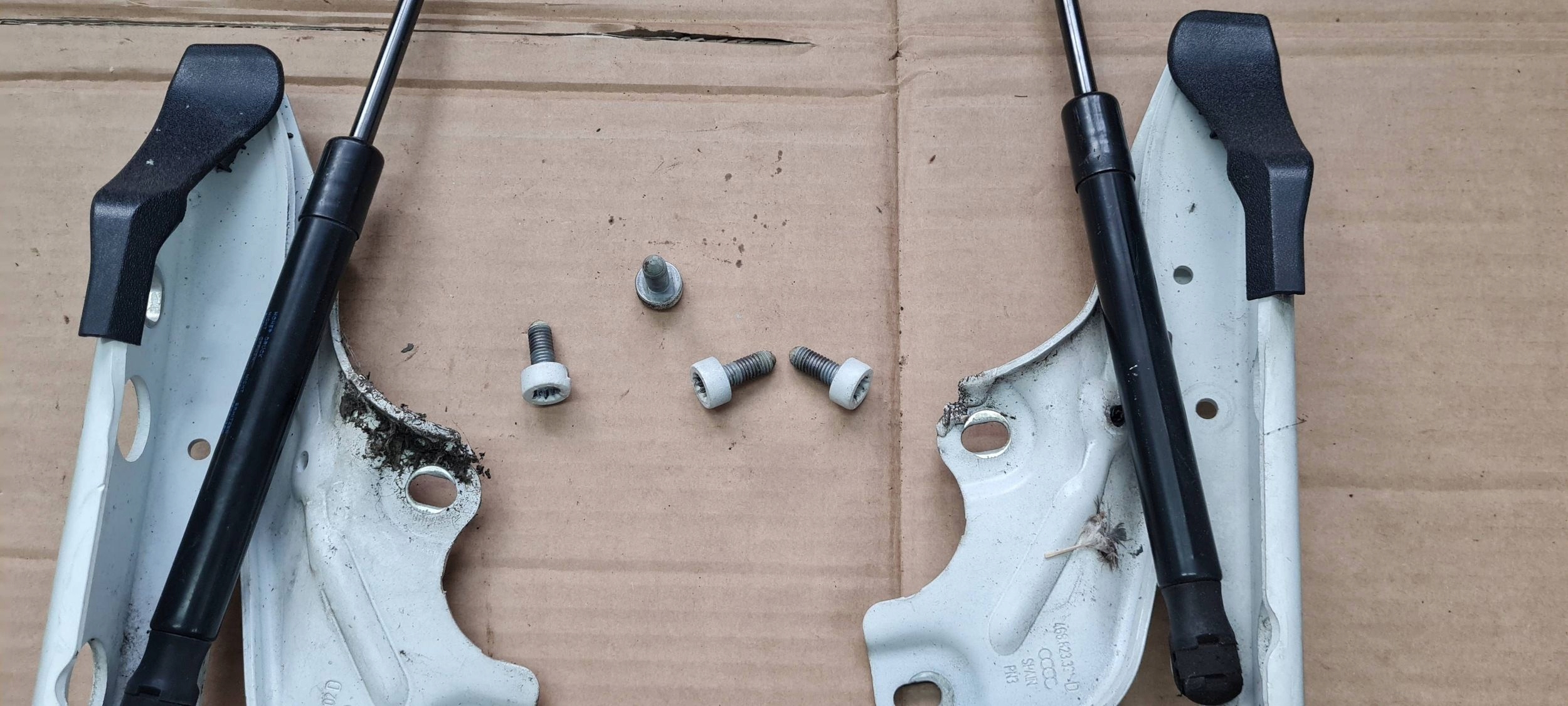 A7 4G S7 hinge bonnet hinges left right 2X LY9C A6 C7 4G S6