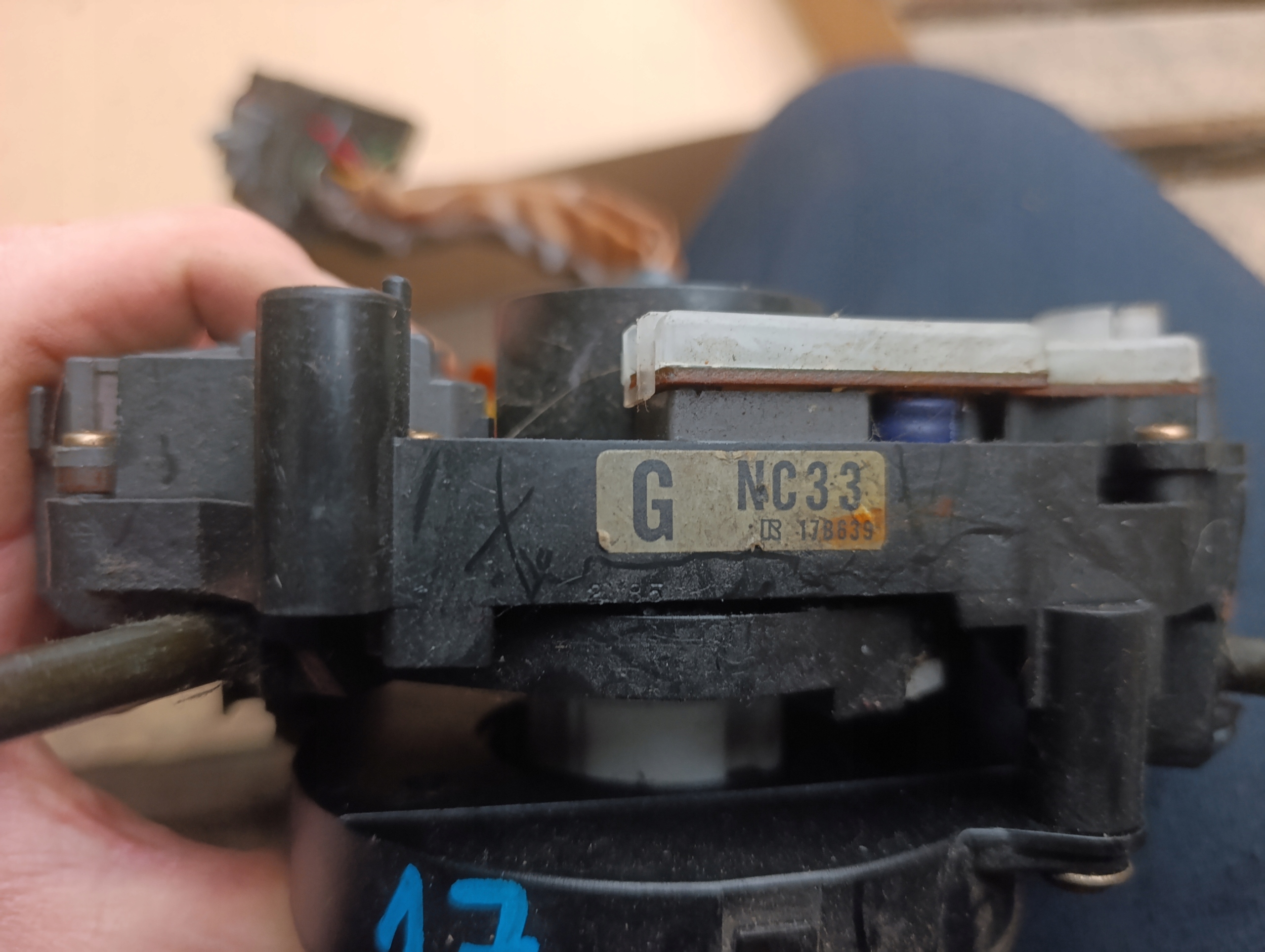 DEVIO LUCI TERGICRISTALLO TERGI tergicristalli KIERUNKOW MAZDA MX-5 II NB 17B639