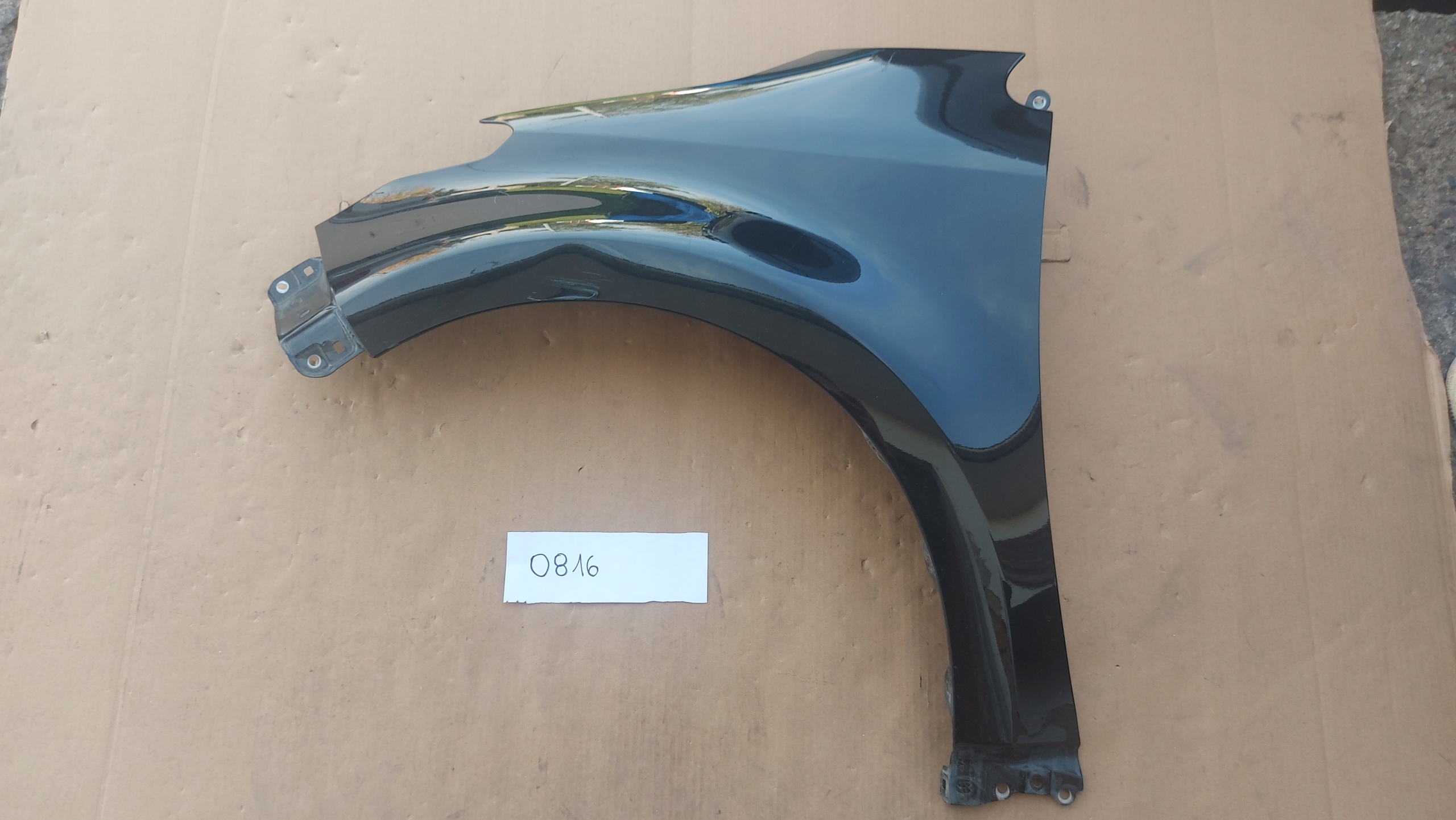 fender left front TOYOTA YARIS IV 20