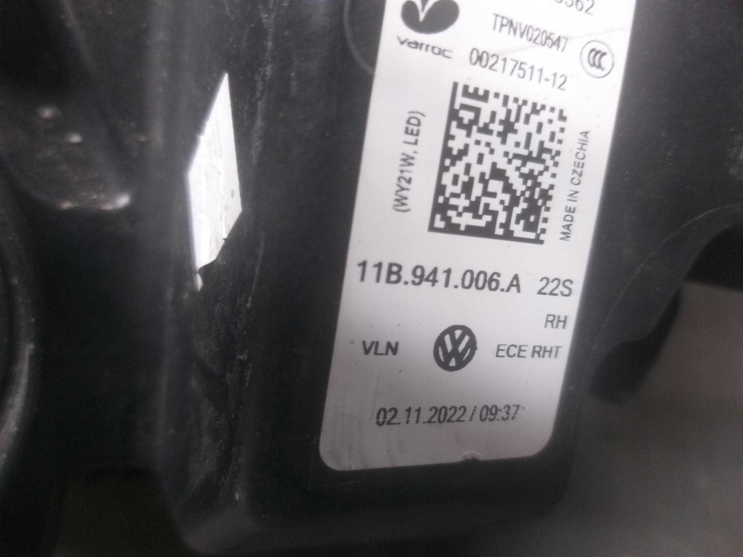 light front right VW ID4 ID-4 ID 4 11B FULL LED 11B941006A