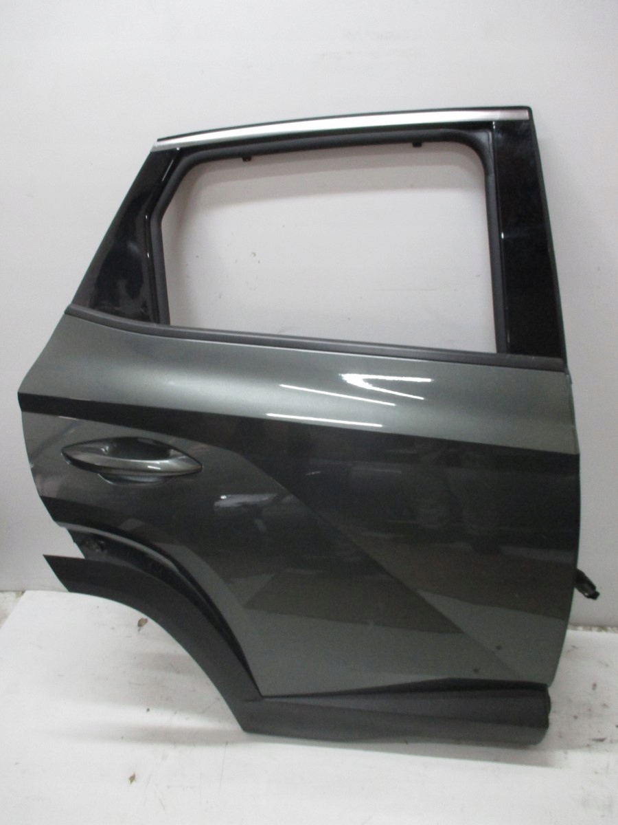 Drzwi HYUNDAI TUCSON IV 20R PRAWE TYLNE