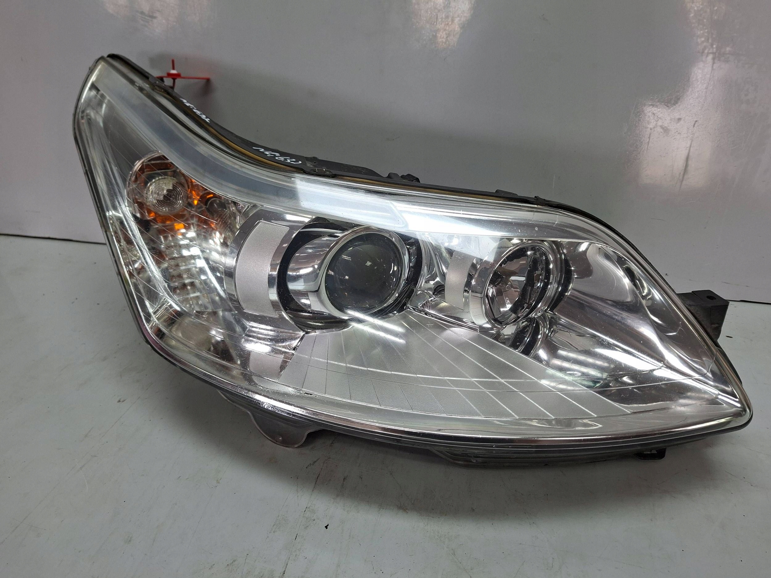 light front right XENON 9646894280 CITROEN C5 II 2004