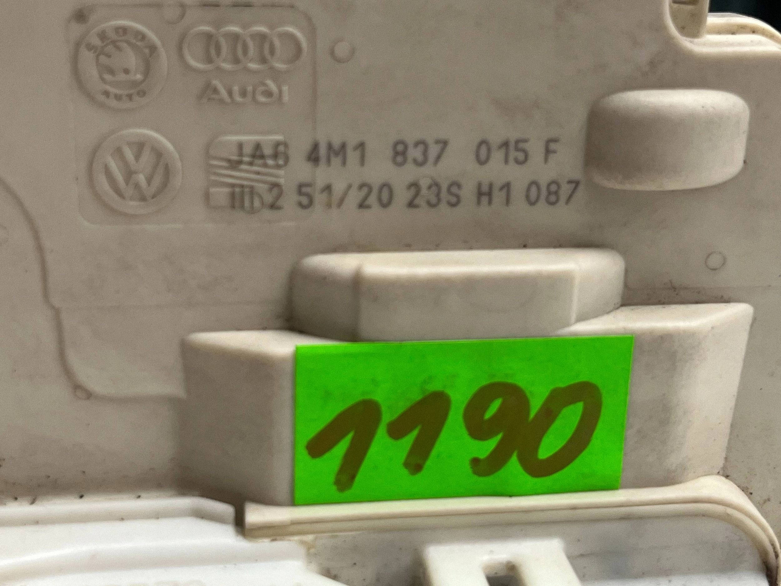 AUDI Q7 4M lock door left front DOCIAG 4M1837015F @M