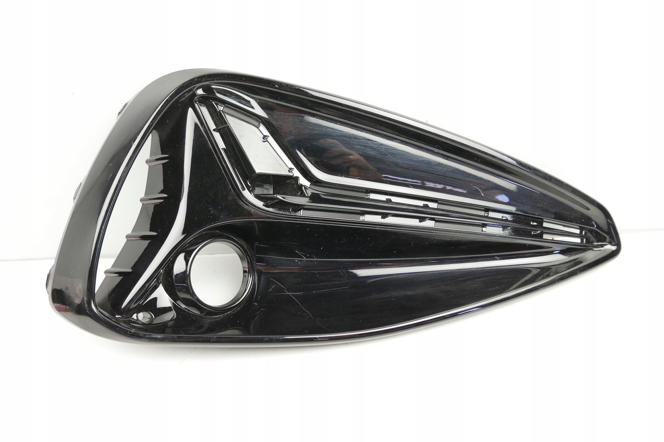 Галогенная крышка бампера 86564-G4520