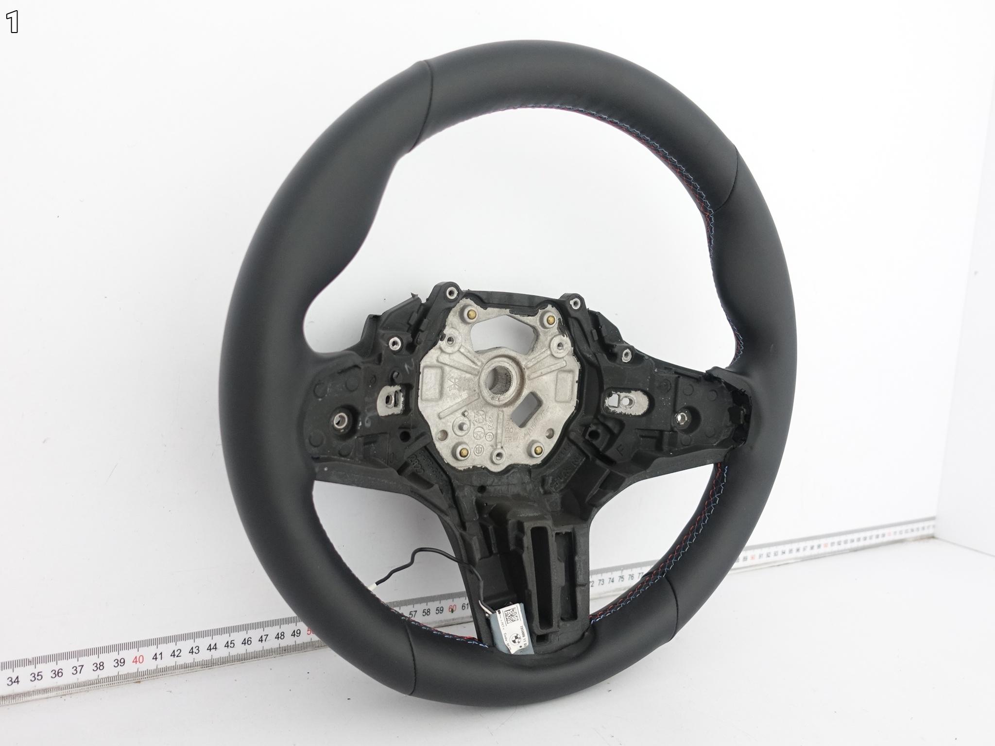 BMW M3 M4 G80 G82 G83 COMPETITION steering wheel, leather NIC CZERWONO-blue