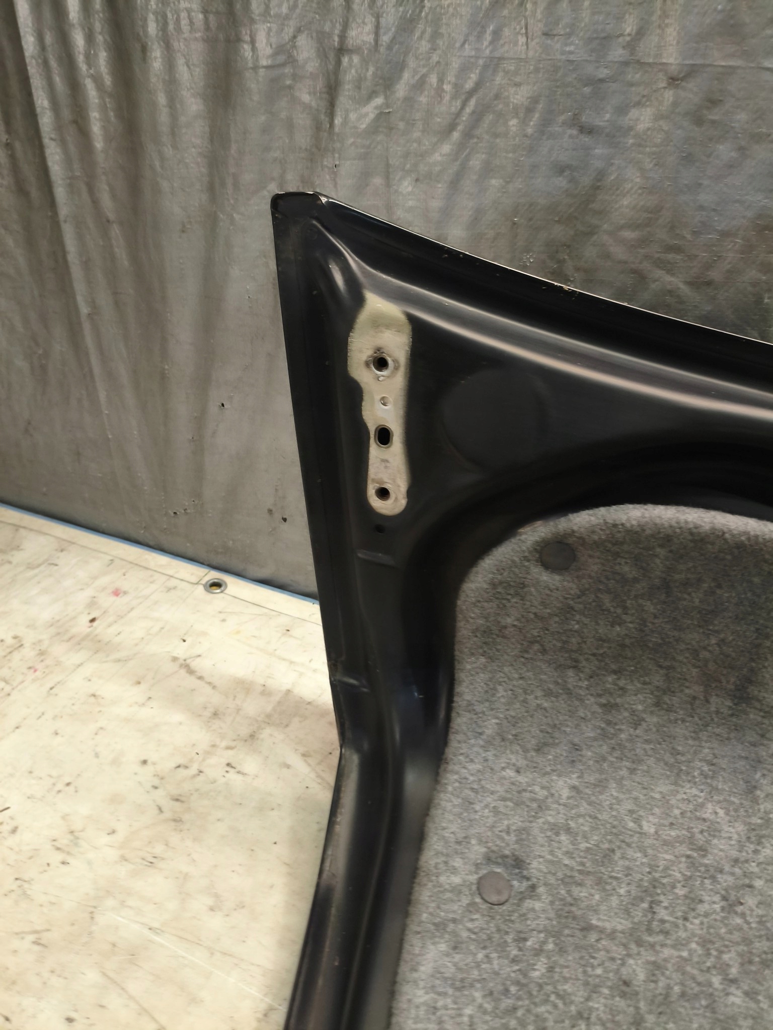 trunk door boot VOLVO S60 1 and LAKIER 019