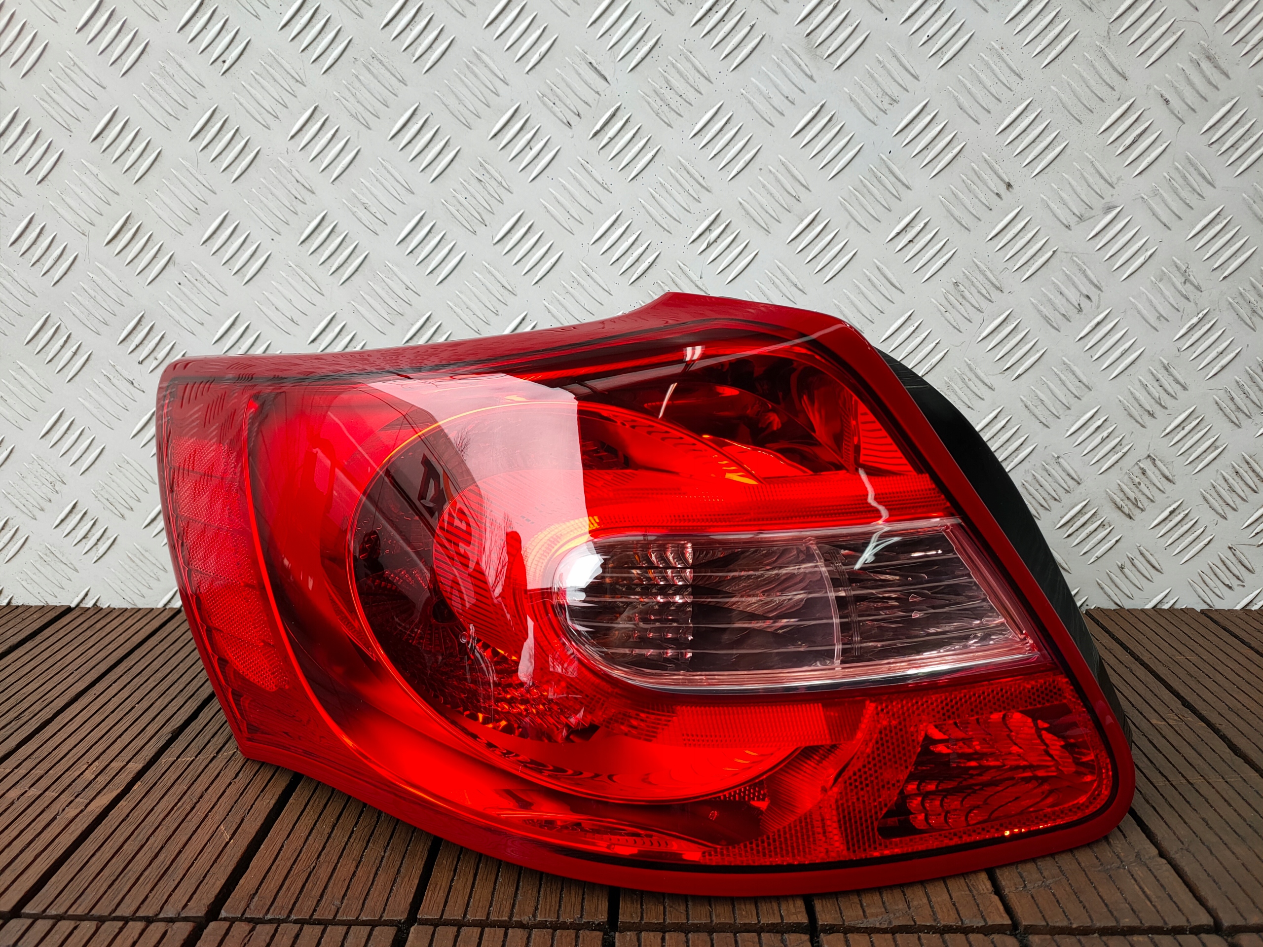 SUZUKI KIZASHI 09-14 light rear left complete EUROPA OE
