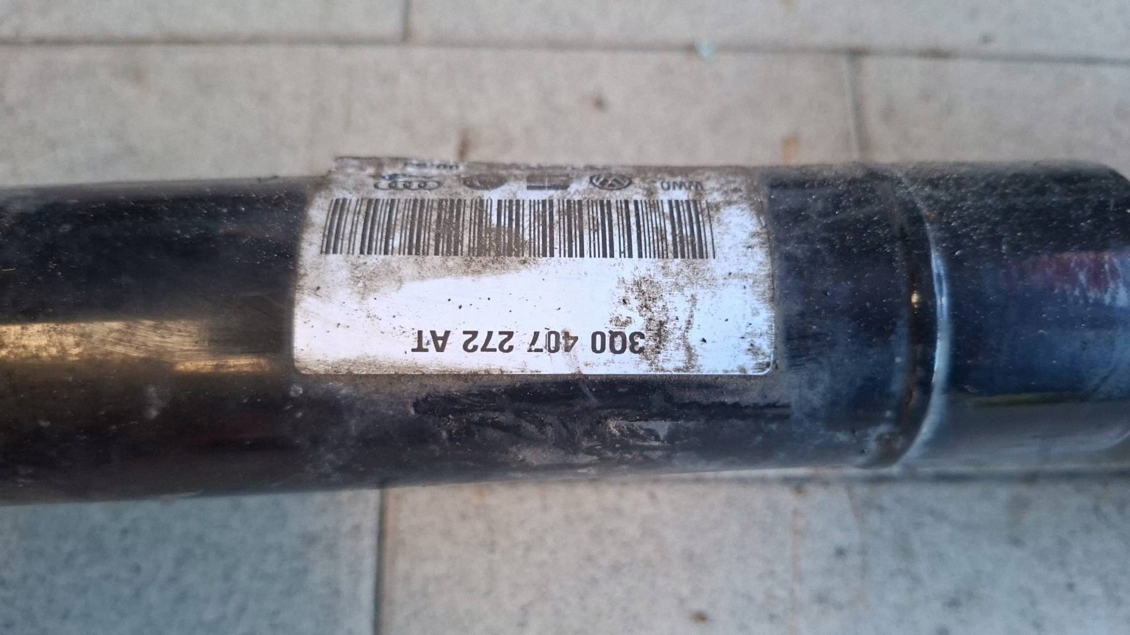 semi-axis front right side Volkswagen Touran III 3Q0407272AT