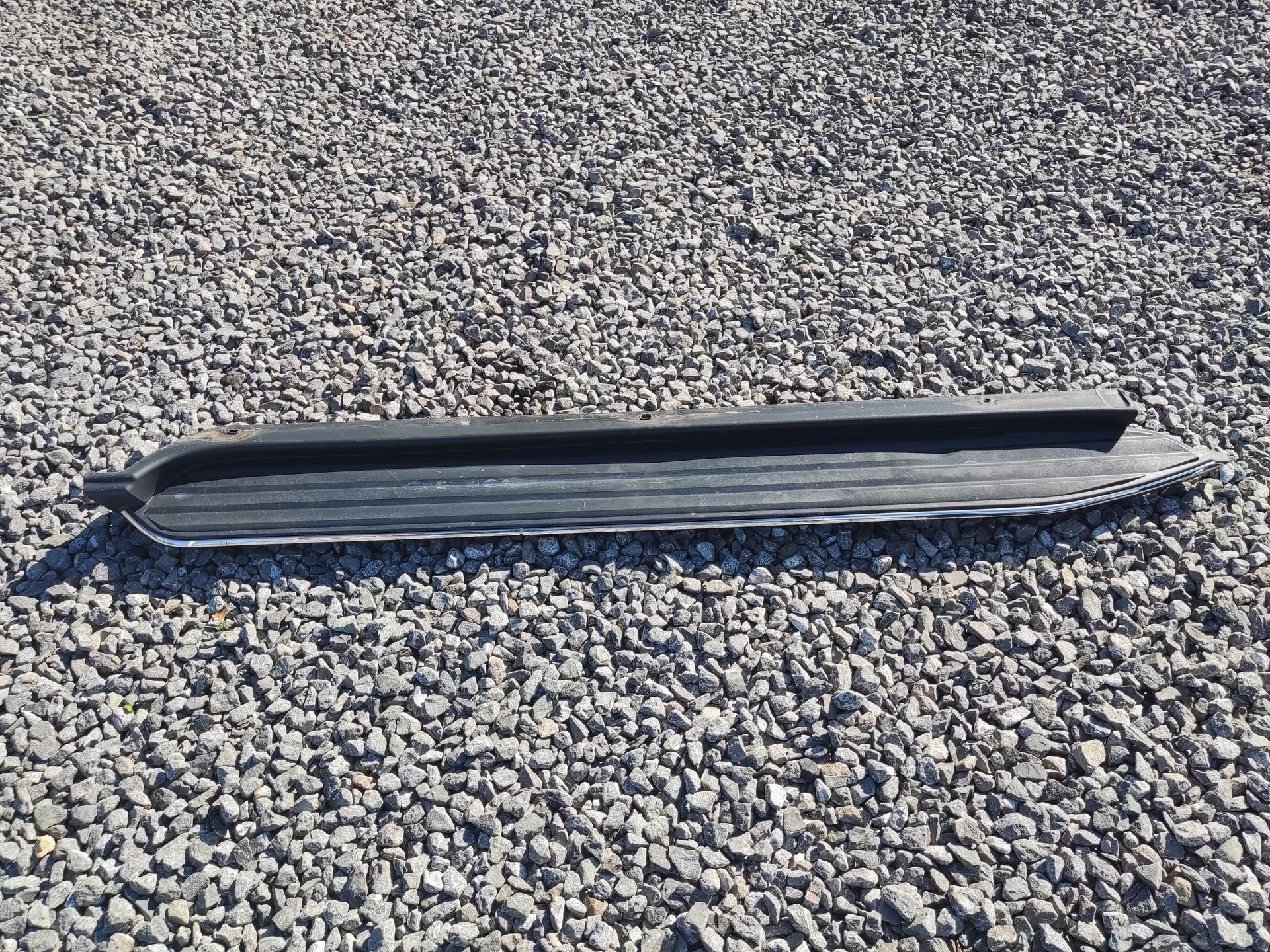 STOPIEN threshold right CADILLAC ESCALADE IV 2014-2020 22813711