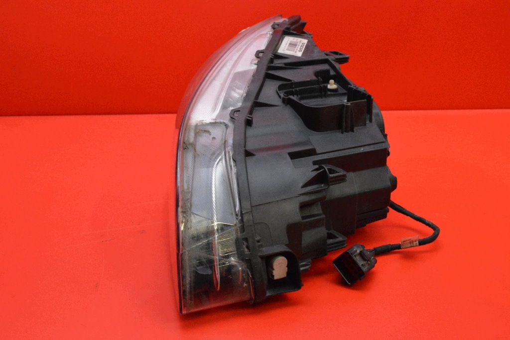 REFLEKTOR right light front EU 31420116 VOLVO V60 1 and LIFT 13-20