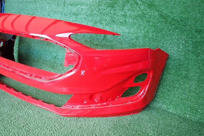 FORD FOCUS MK4 IV LIFT 21- Frontstoßstange vorne