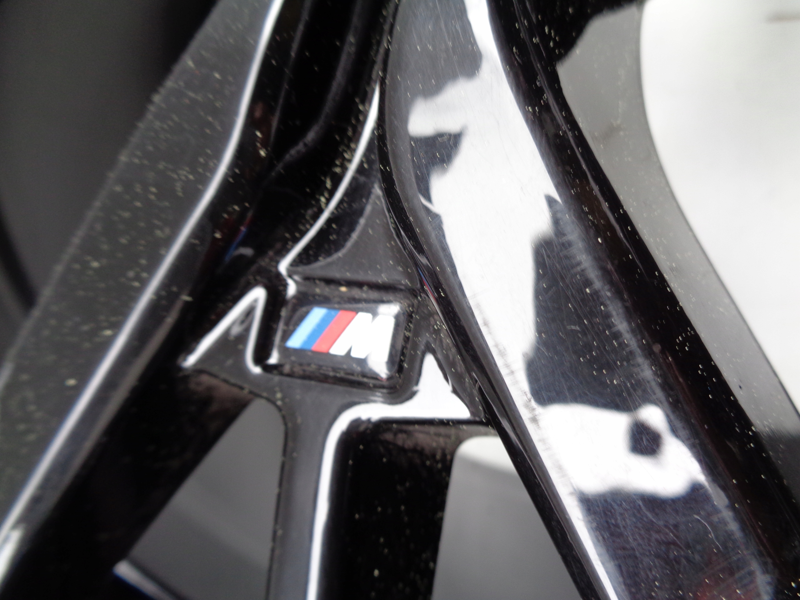 disk hliníkový BMW 9JX19 ET44 5X112 NR 669