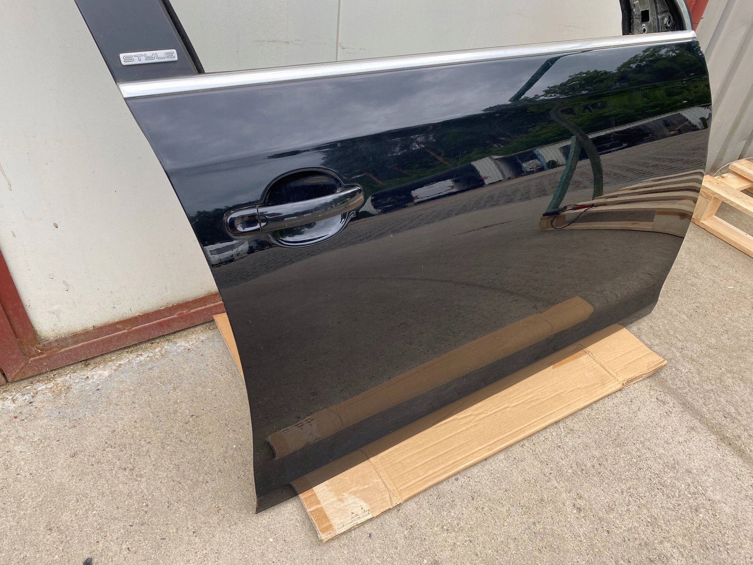 VW GOLF VI KOMBI complete door right front front LC9X black