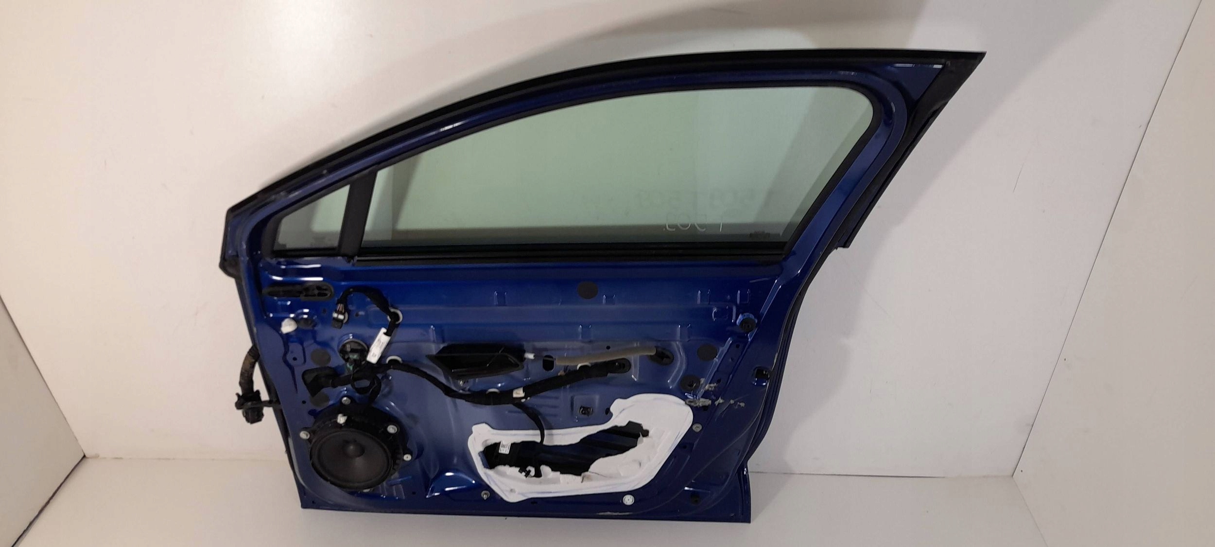 Renault Clio VI 2026r door front right (T509)