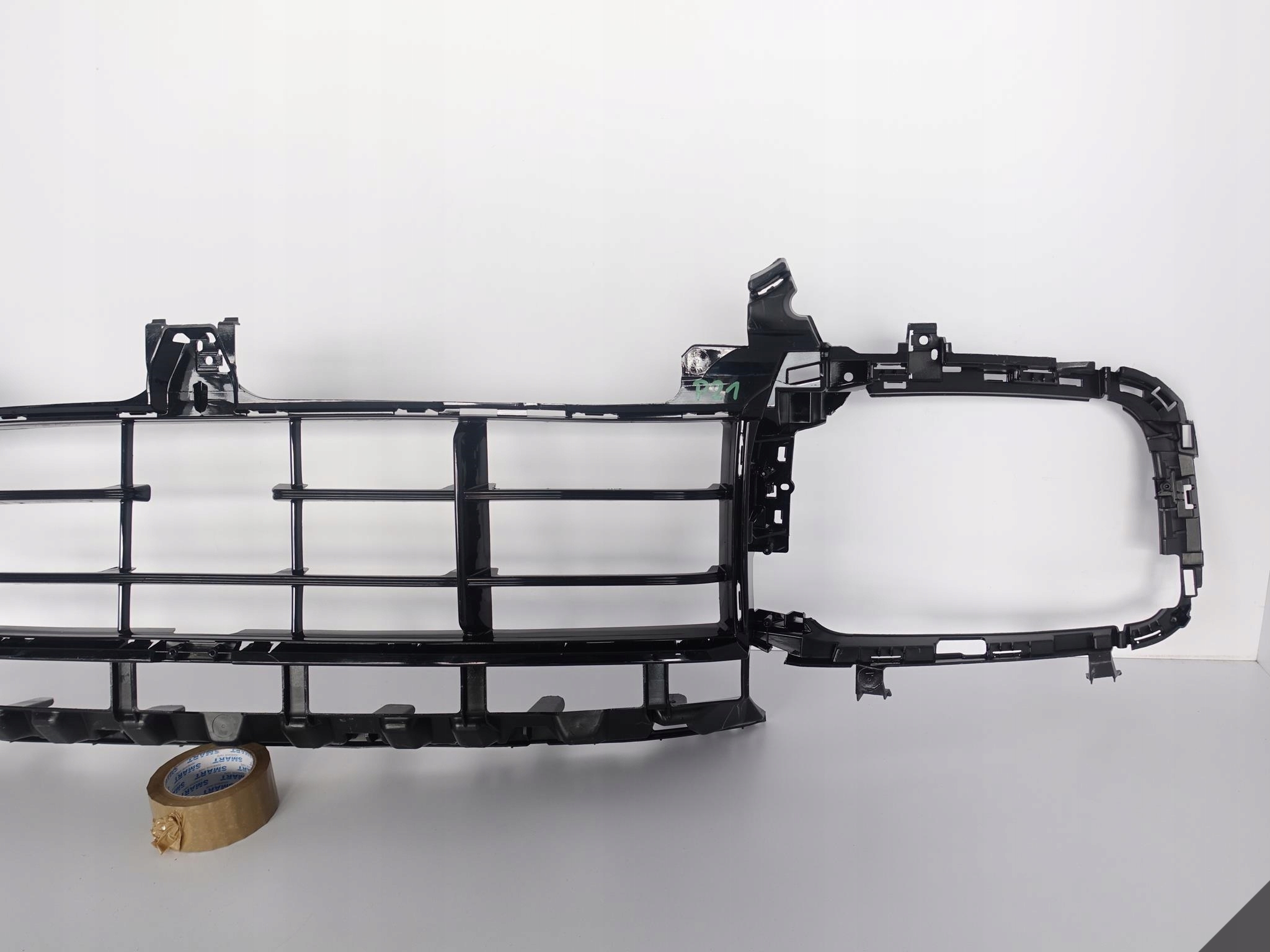 PORSCHE CAYENNE 9Y0 TURBO 18-22 grid grille ACC