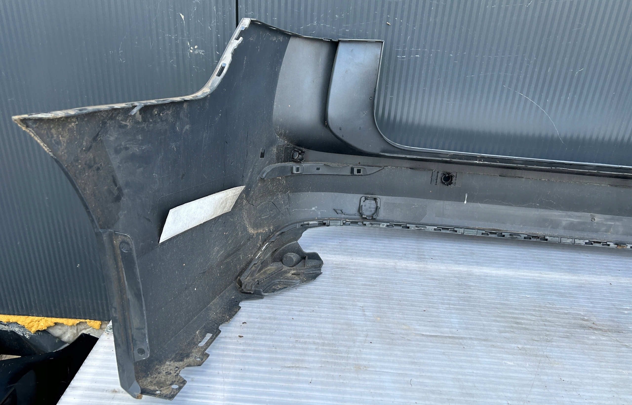 bumper rear part rear VW GOLF VIII 8 KOMBI PDC