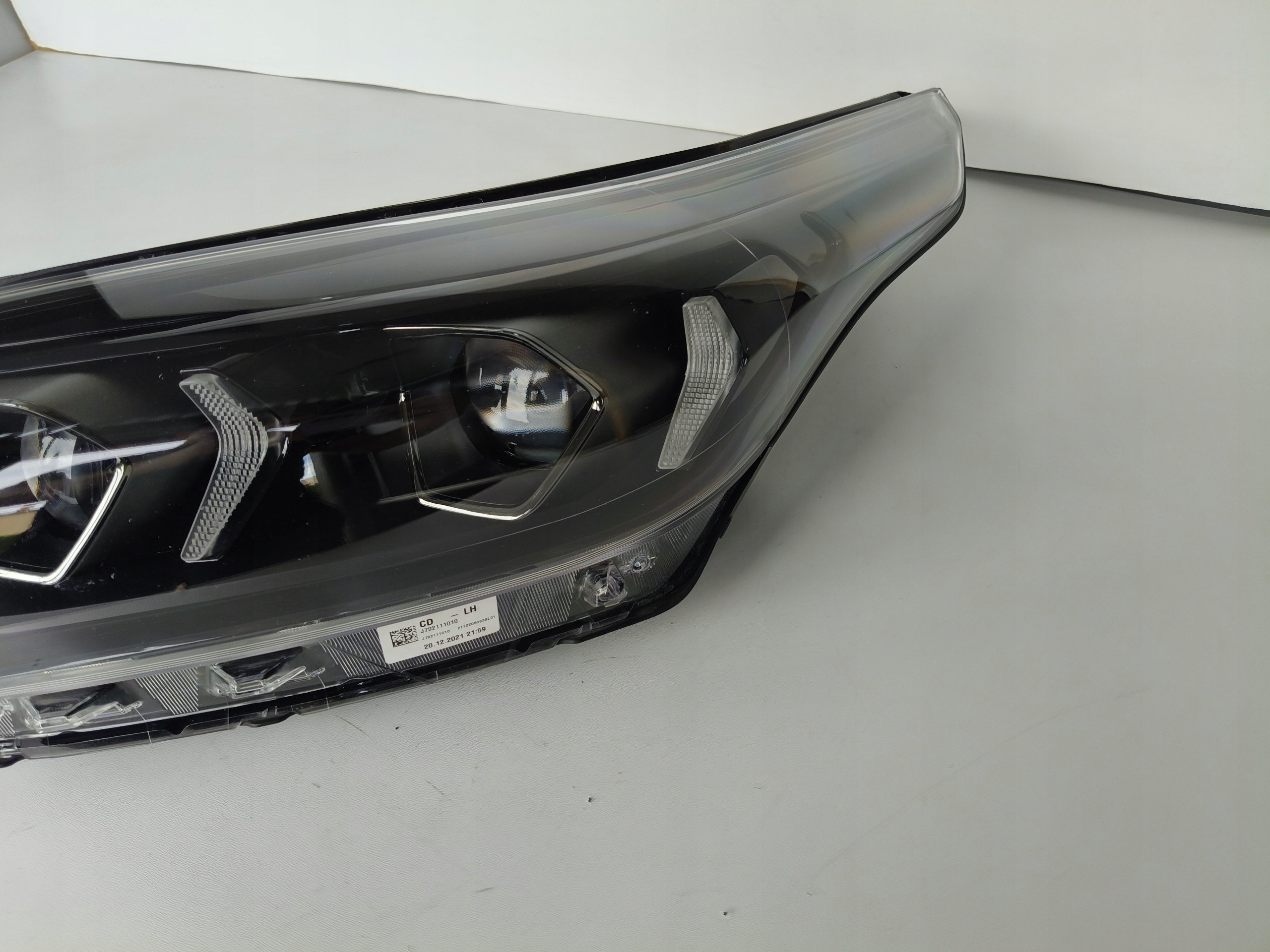 light left REFLEKTOR KIA CEED III 21- LIFT FULL LED