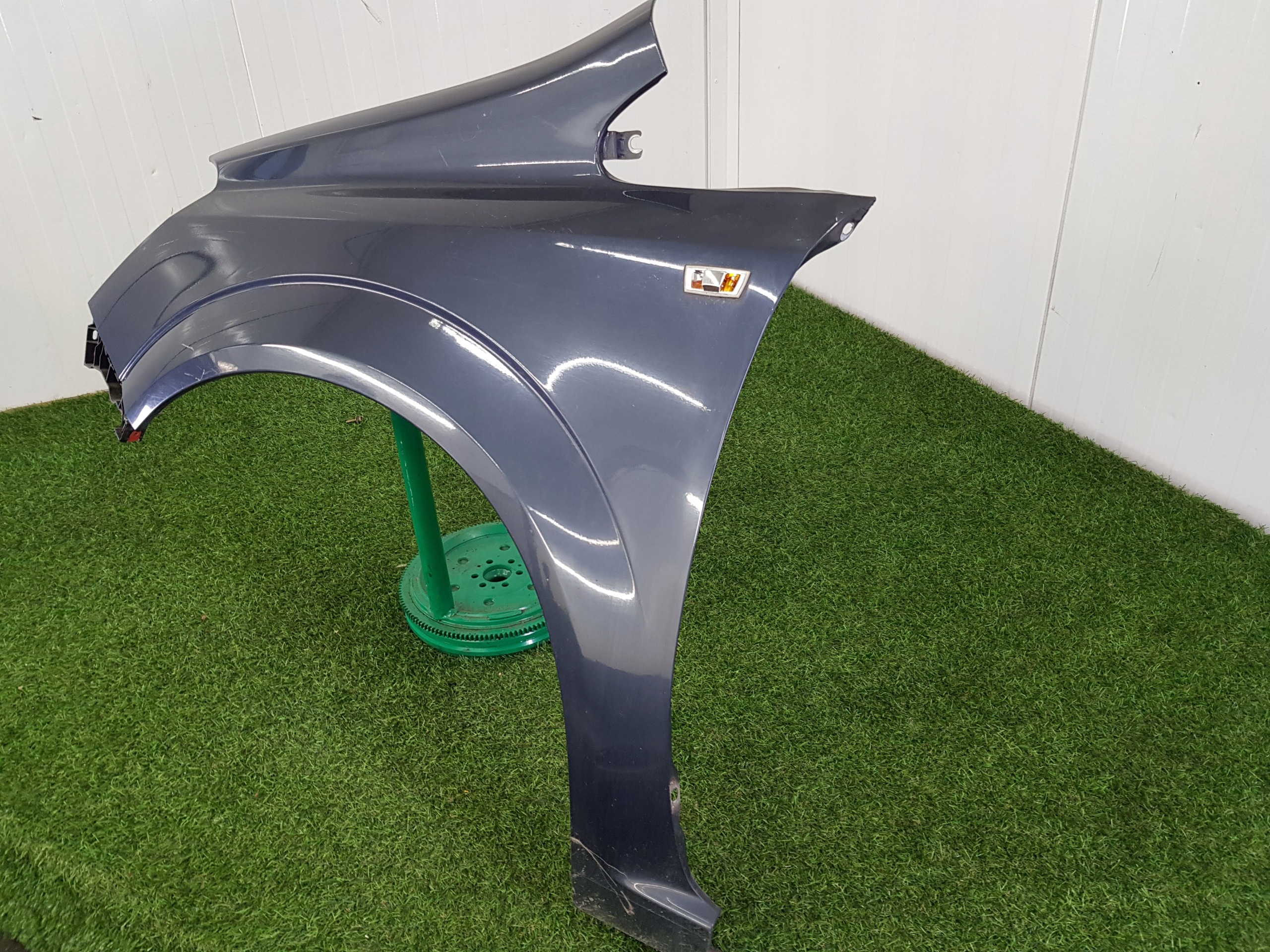 fender left front OPEL ZAFIRA B