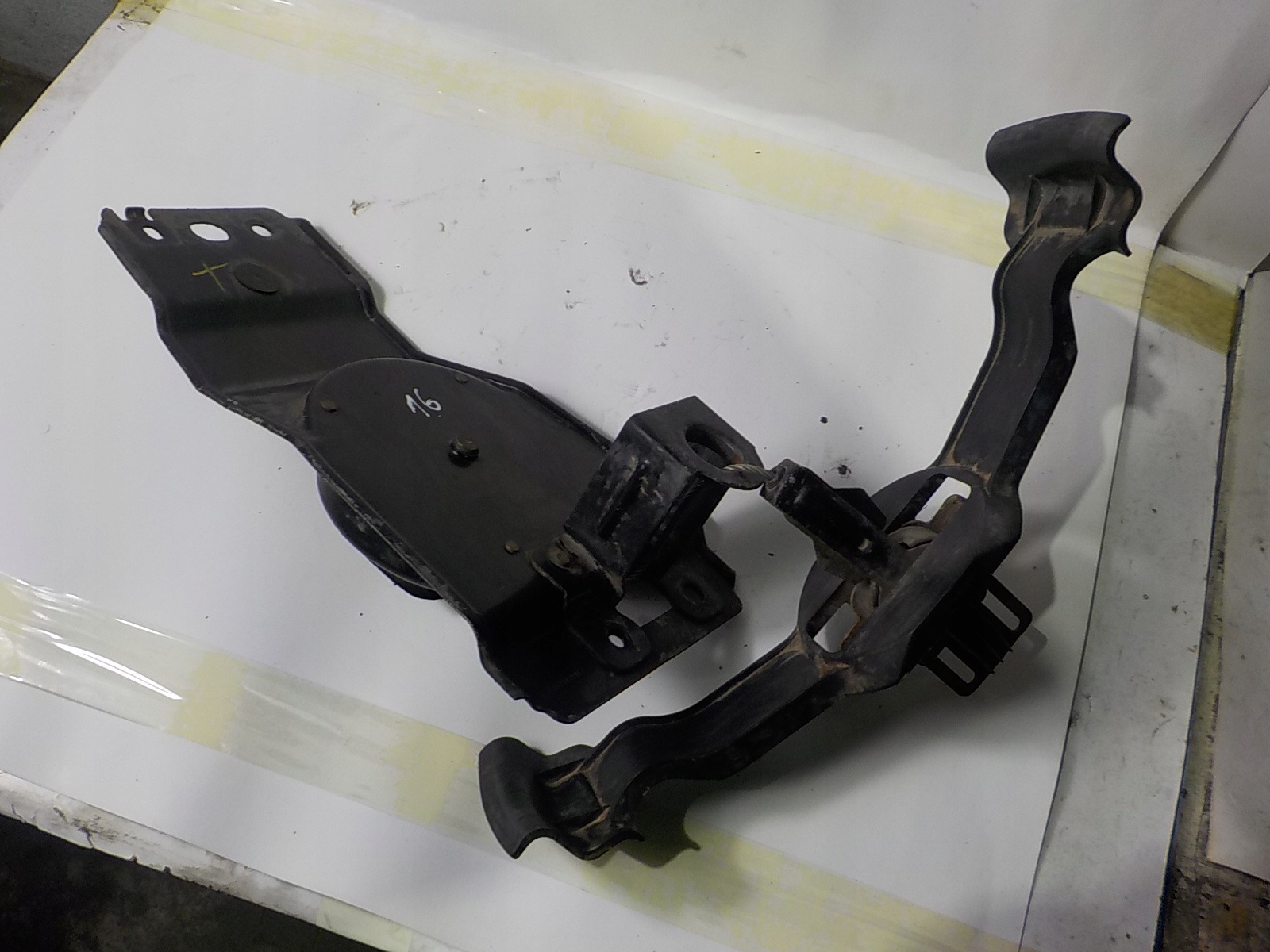 CHRYSLER VOYAGER IV WINDA Roues de la roue de secours 4535973