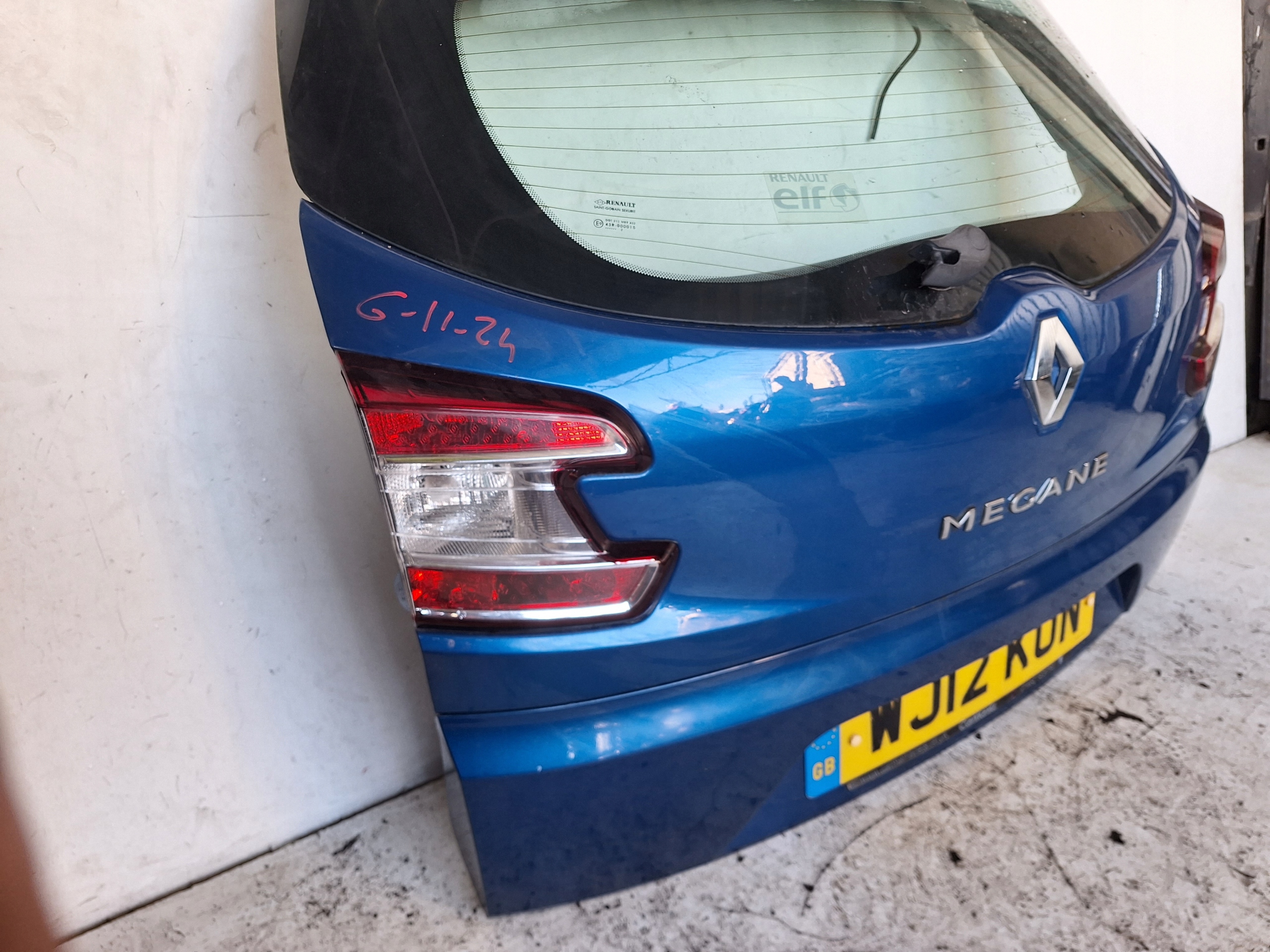 RENAULT MEGANE III 08-13 boot door KOMBI