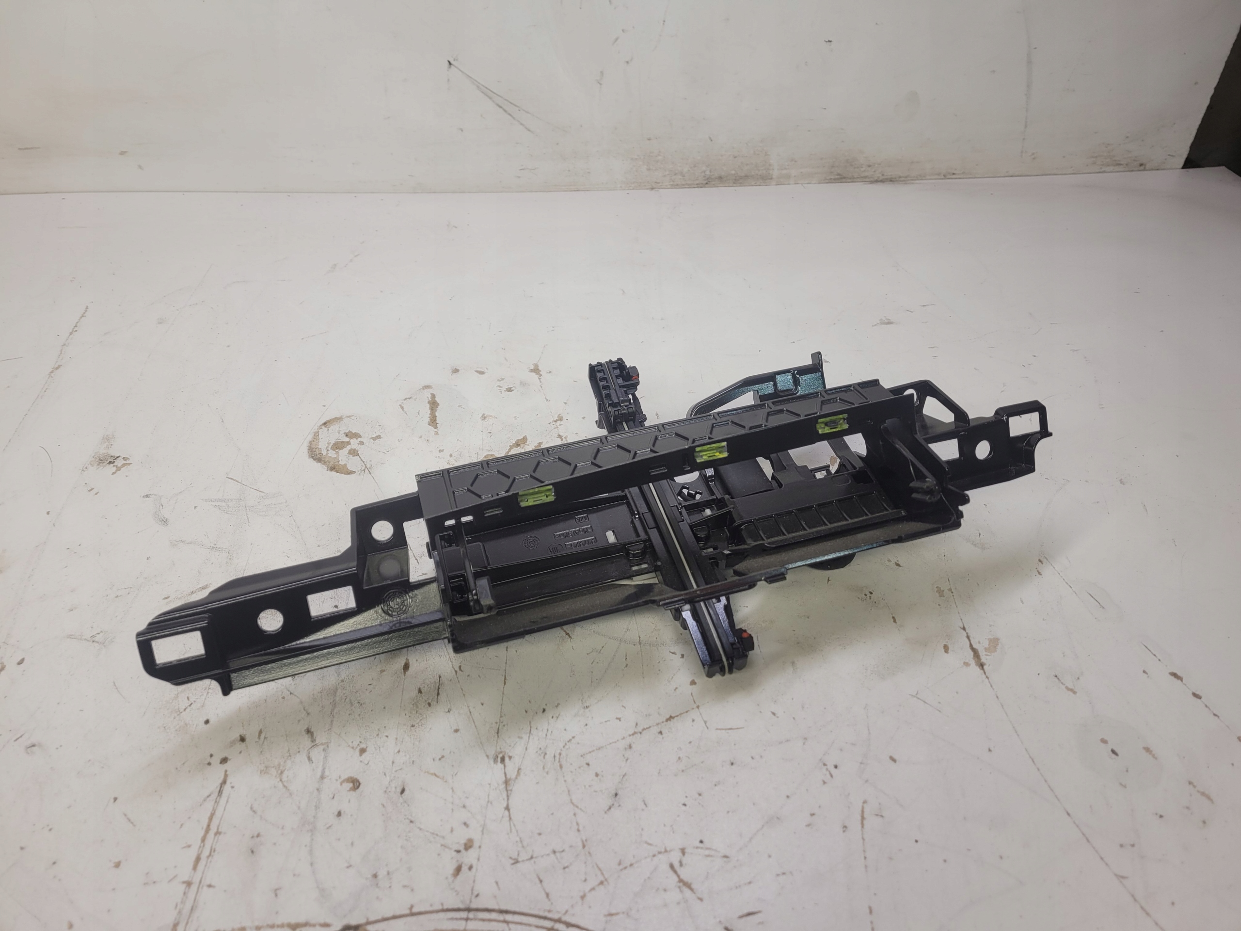 WINDA WYSWIETLACZA AUDI A6 C7 A7 4G2919601T UK