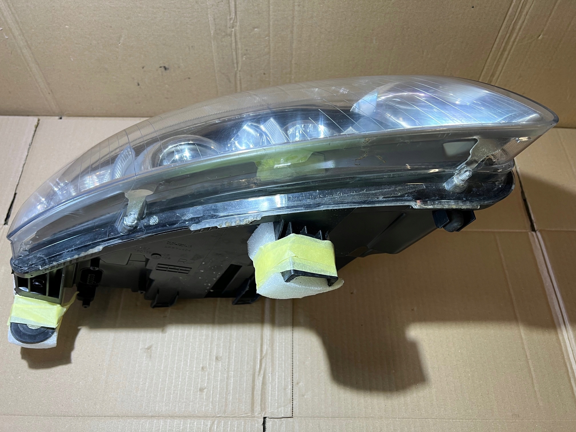 AUDI A6 C6 light right front right front XENON EUROPA KSENON