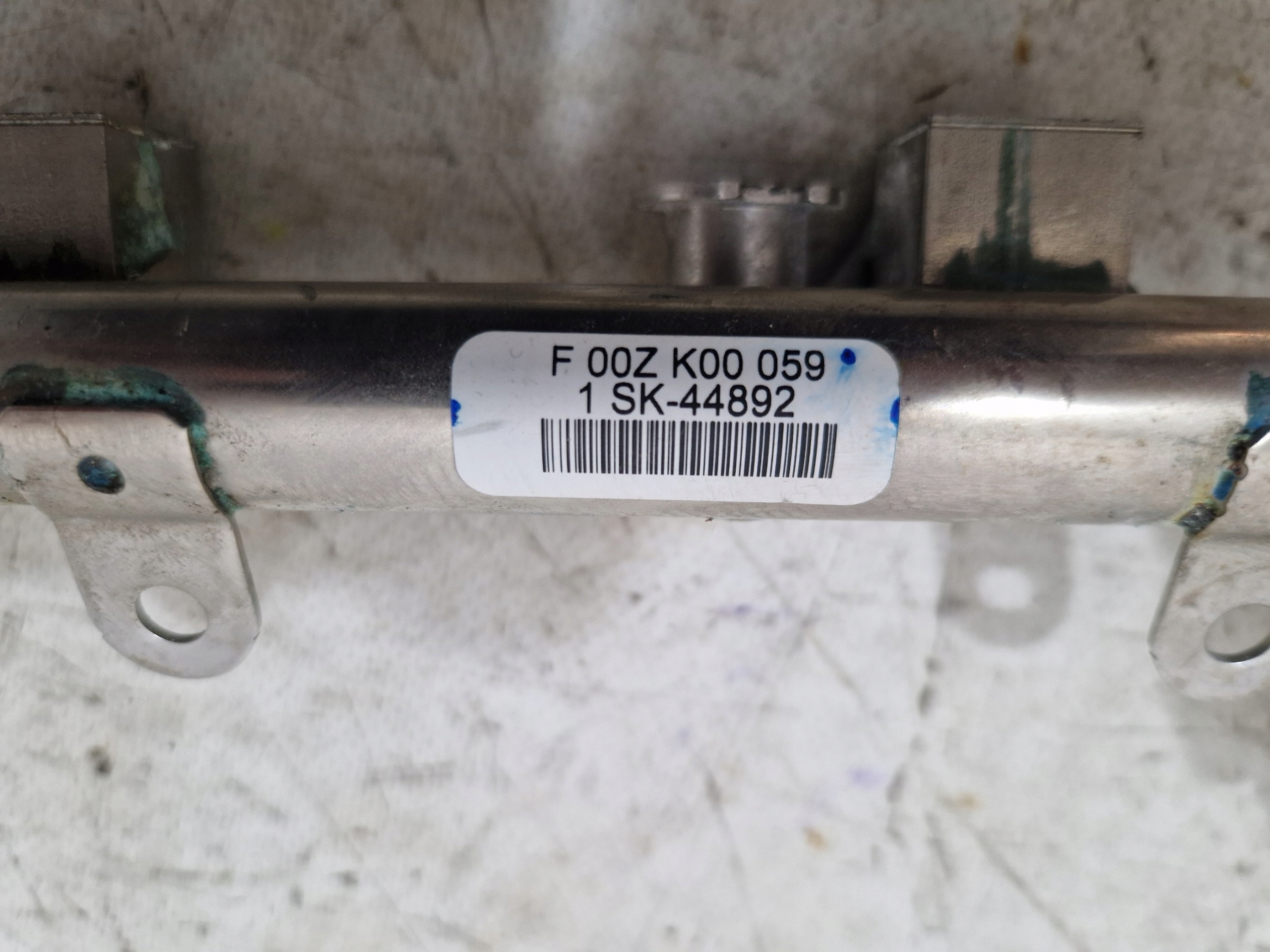 FORD EXPLORER VI MK6 2020- 2.3 Rampe injection K2GE-9F797-BA