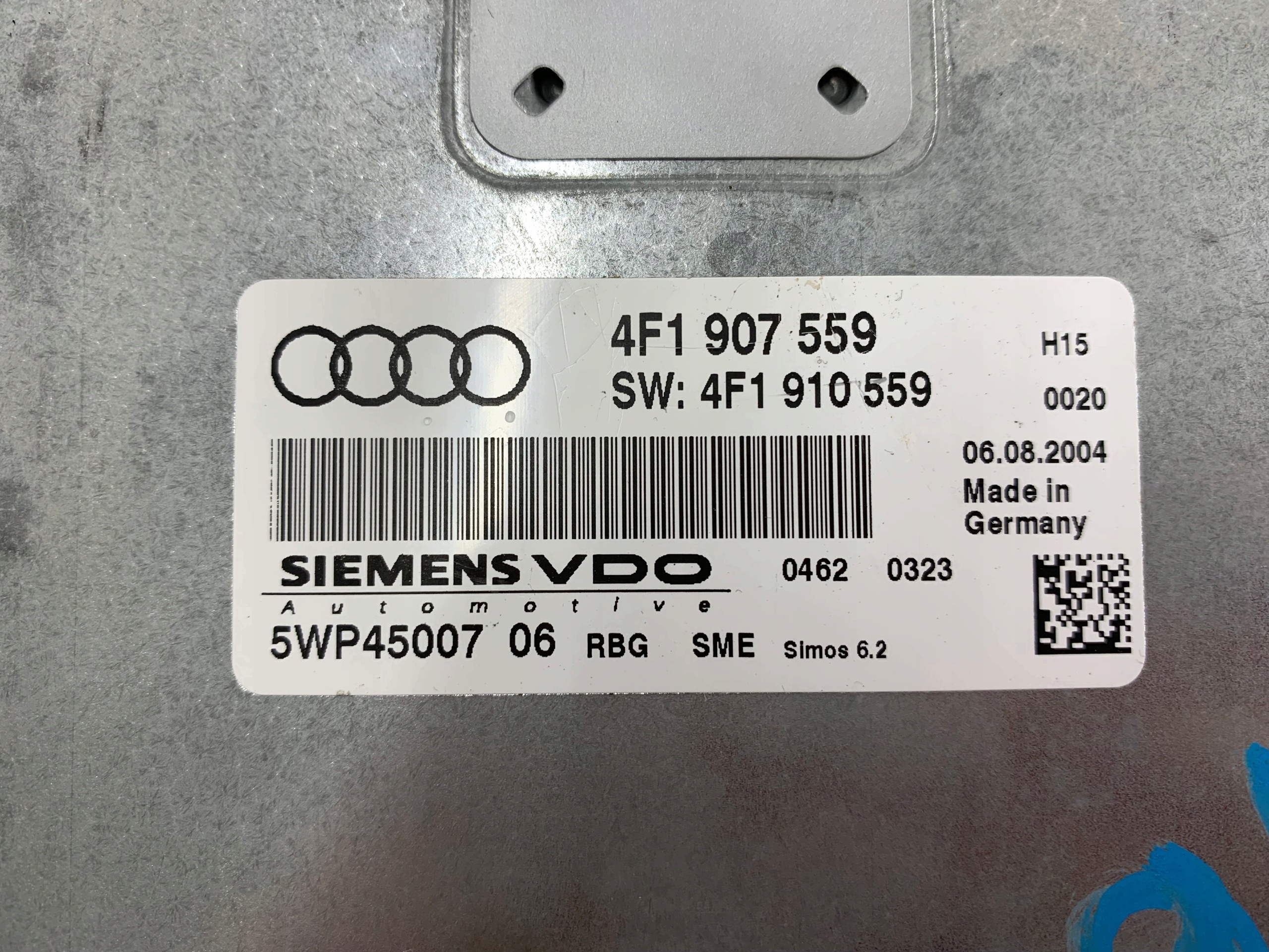 AUDI A6 C6 3.2 TFSI unité de commande électronique uce moteur 4F1907559