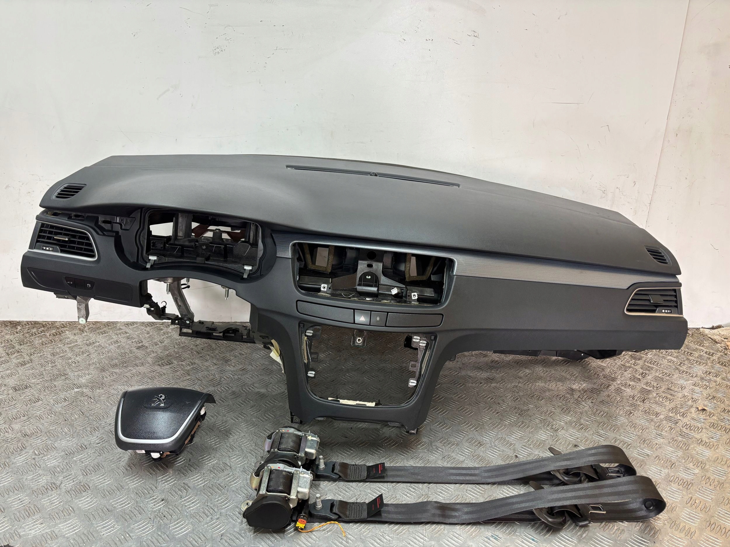 dashboard console airbag adjusters PEUGEOT 508 and 10