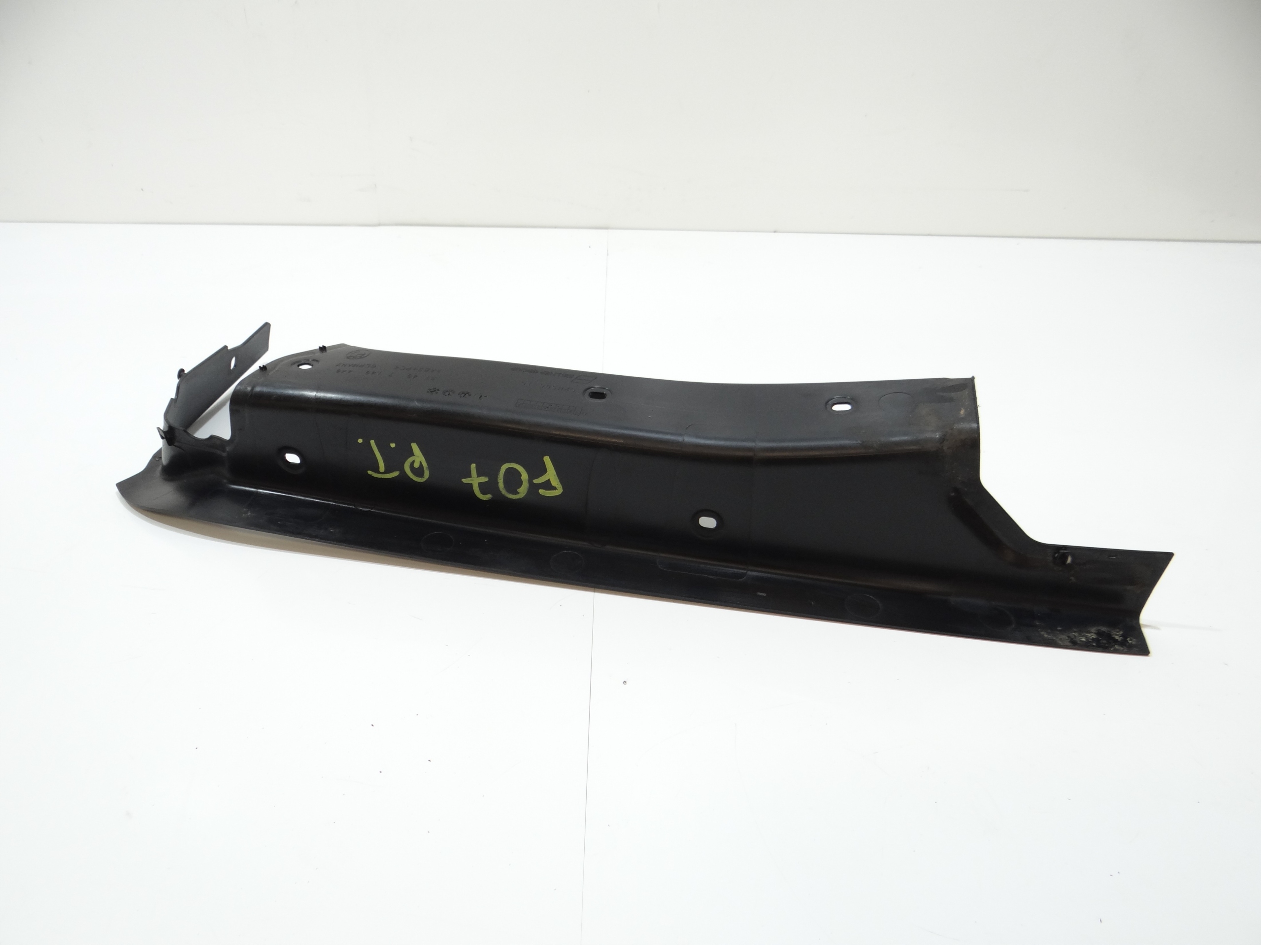 cover WNEKI boot right BMW F07 7149446