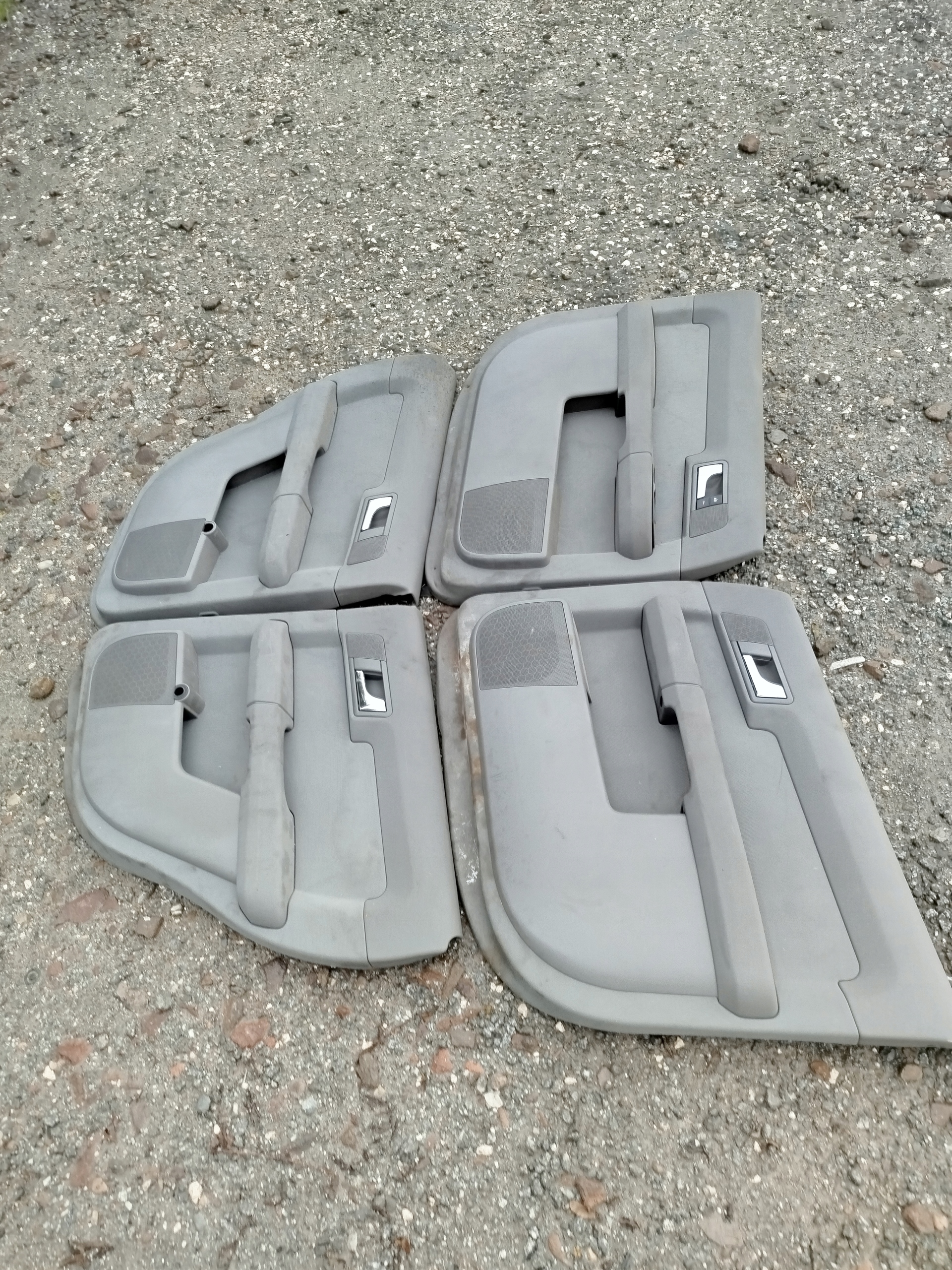 бочки обивка Двери Audi A2