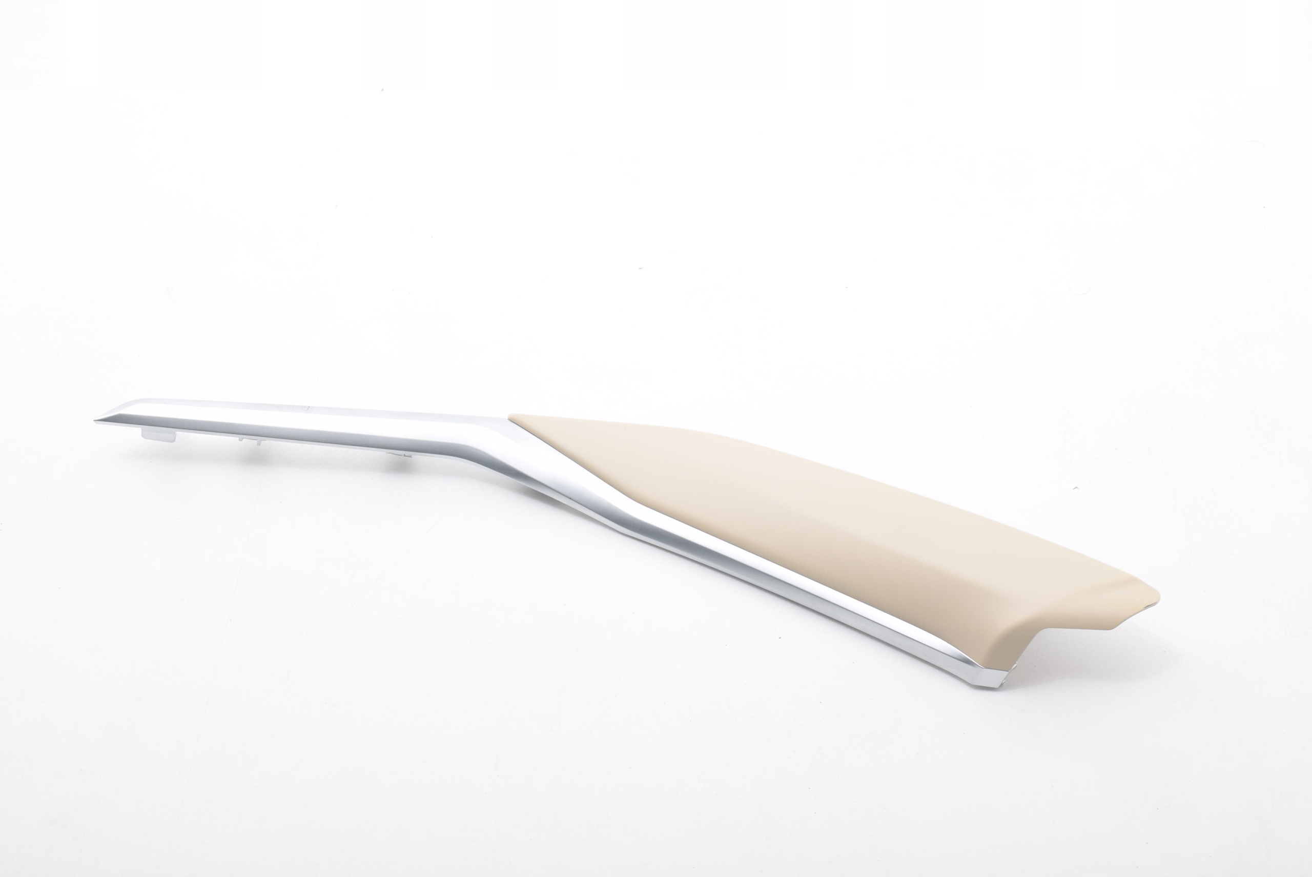 6995851 - BMW 3 G20 молдинг декор консолі тунелю лівий хром