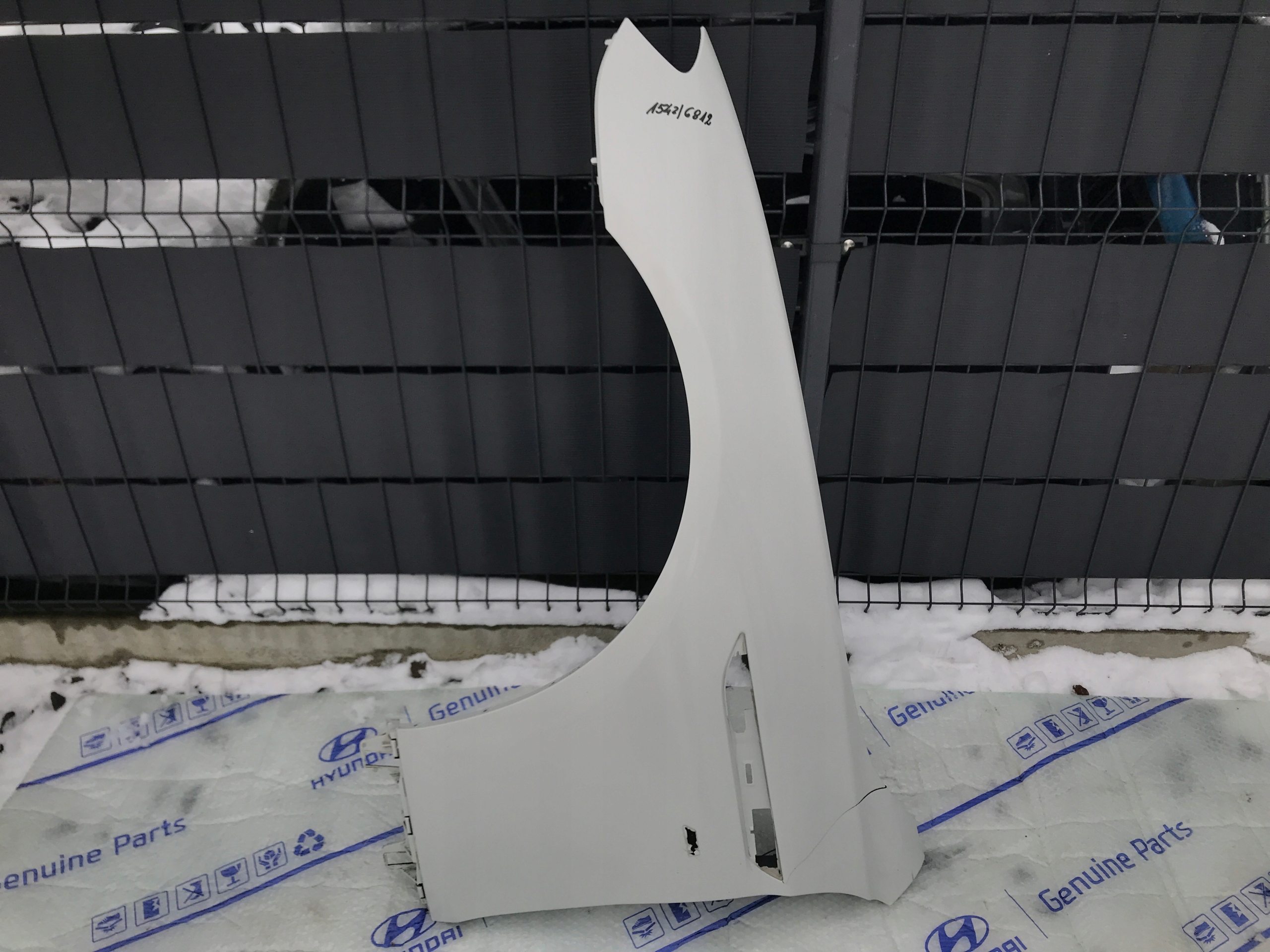 BMW 6 VI F12 F13 F06 ЛІВИЙ КРИЛО ПЕРЕД 2015-