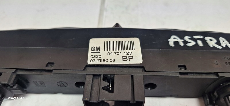 switch switch of the lights OPEL ASTRA H 03758006BP