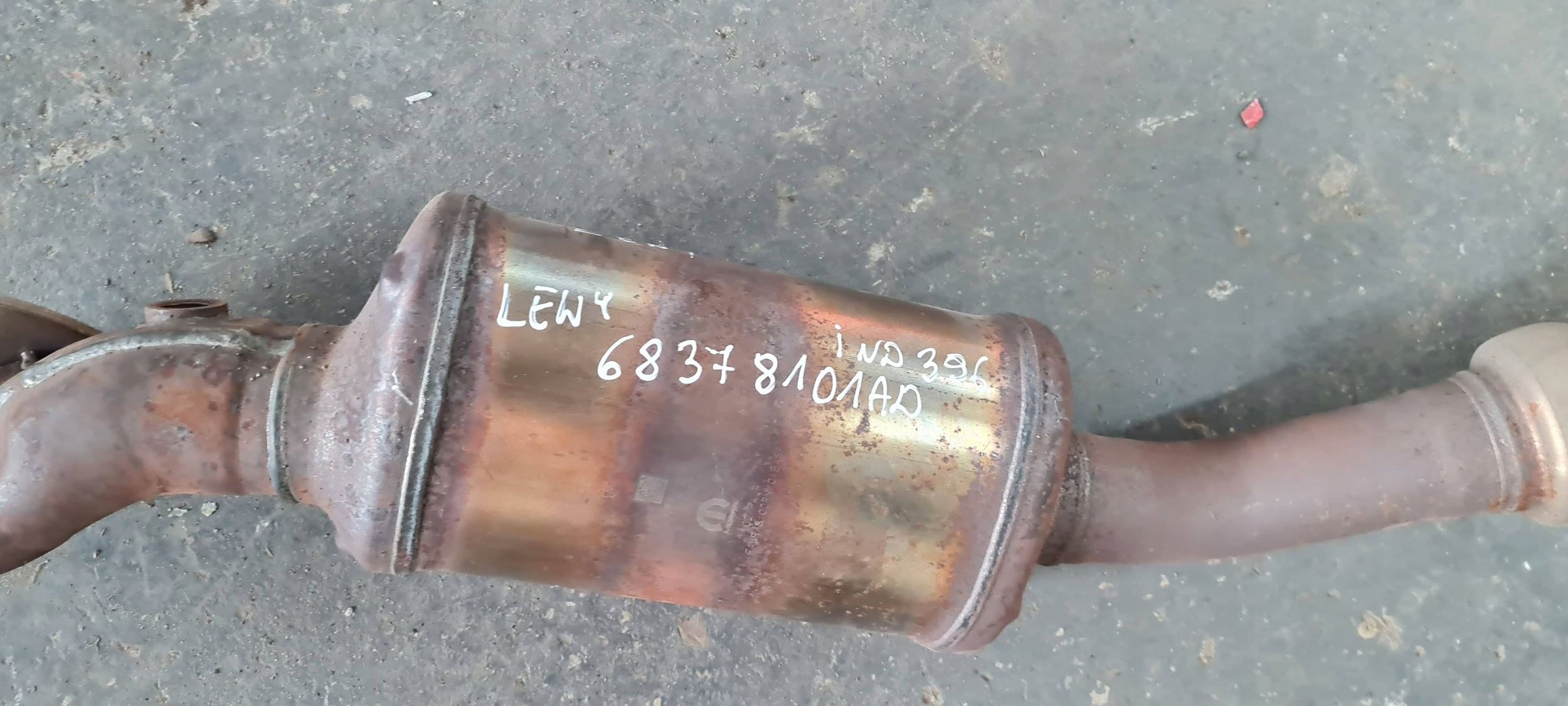 Jeep Grand Cherokee WL 2022 catalyst filter DPF left pipe 3.6 68378101AD