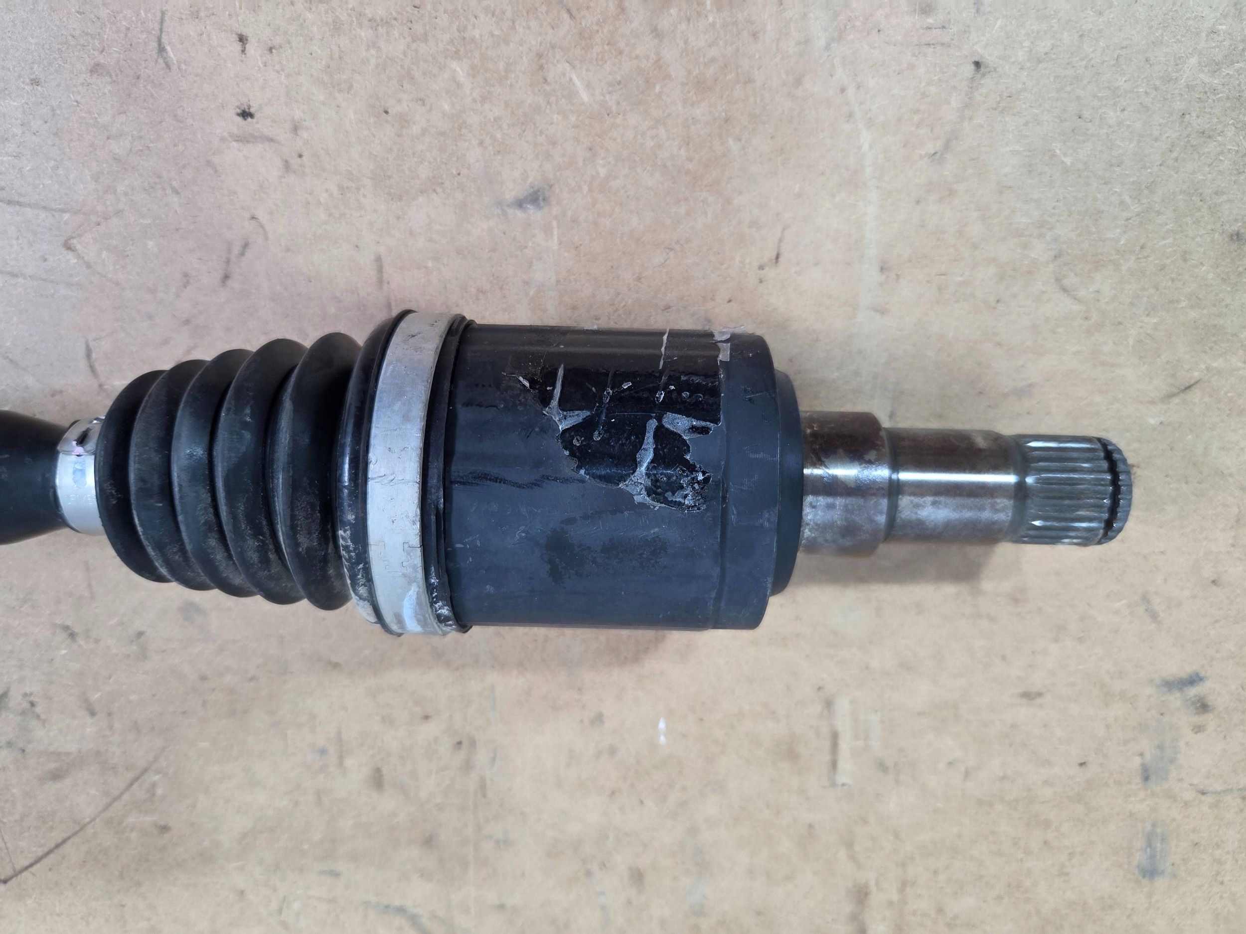 Land Rover Range Rover Evoque L551 semi-axis rear left 2,0 D (P717)