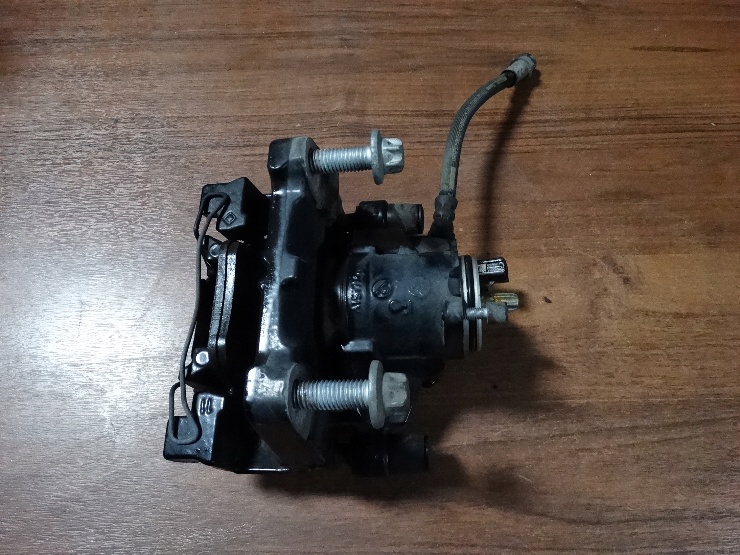 caliper rear right MASERATI GHIBLI LEVANTE 1