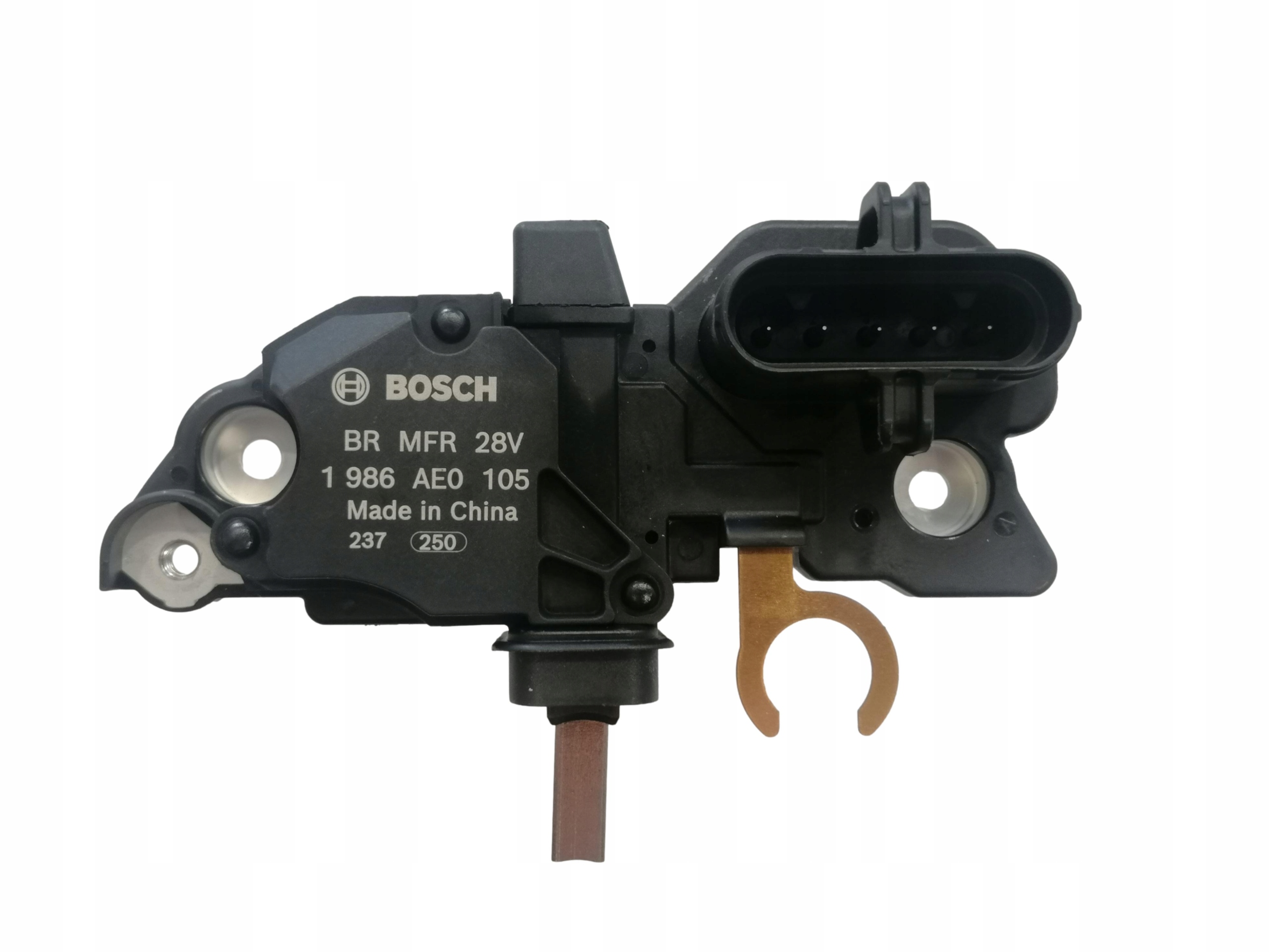 1986AE0105 - РЕГУЛЯТОР ГЕНЕРАТОРА BOSCH MERCEDES CASE VW 24V