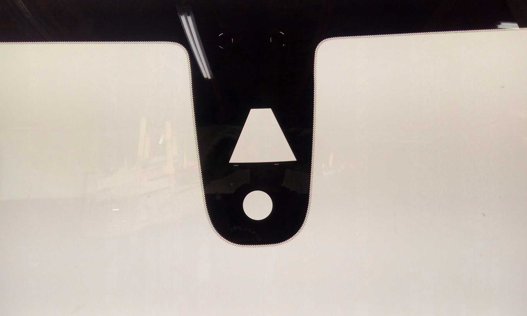 SZYBA CZOŁOWA PRZEDNIA OPEL INSIGNIA 2017- SENSOR KAMERA GRZANA ZIELEŃ NOWA Kolor zielony