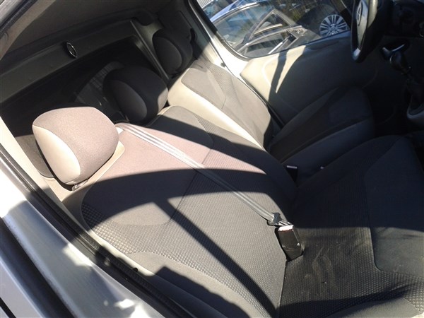 51ef8020415a988319e5852297ff