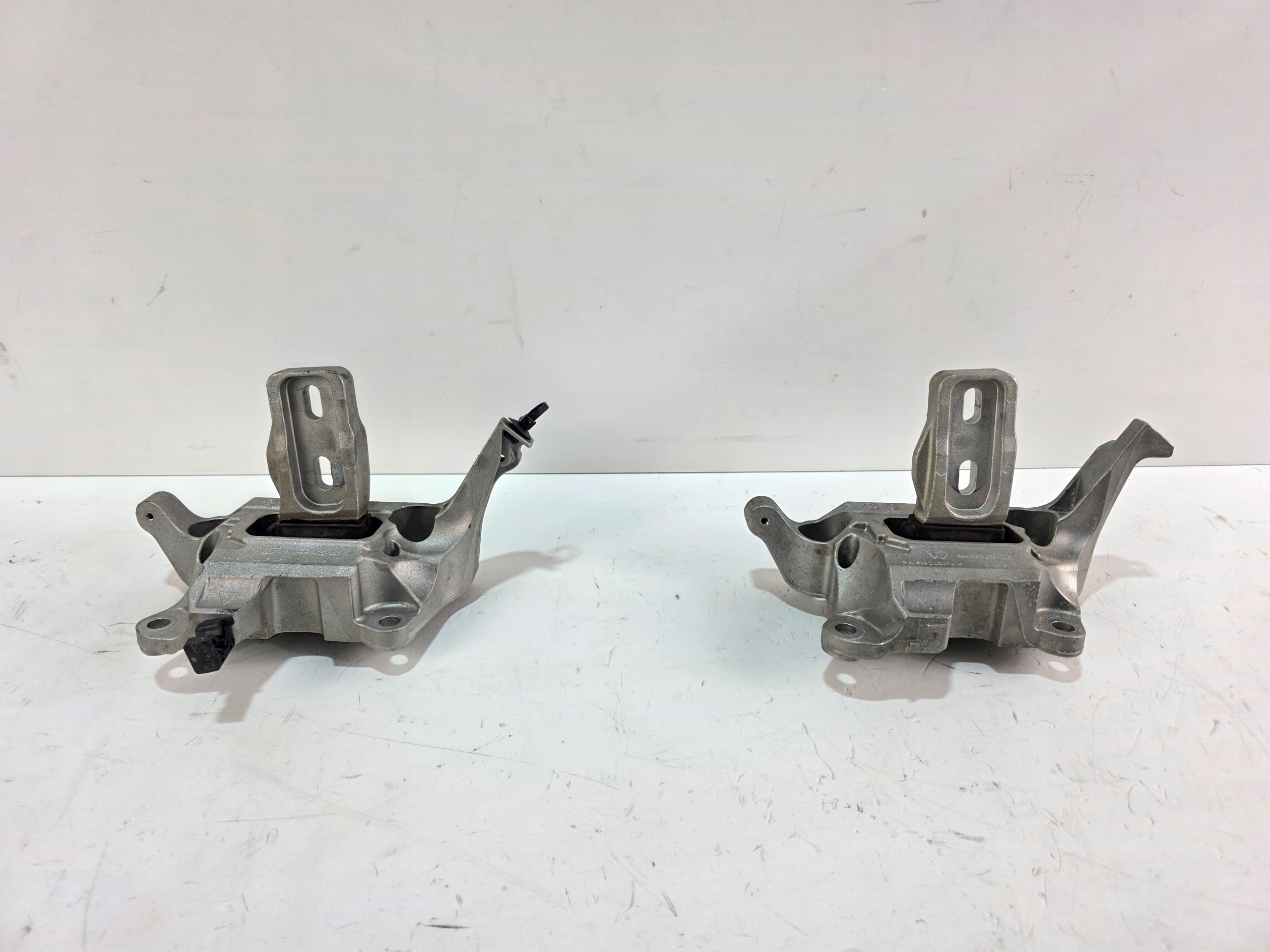 holder engine mount FIAT 600 JEEP AVENGER 9824312980