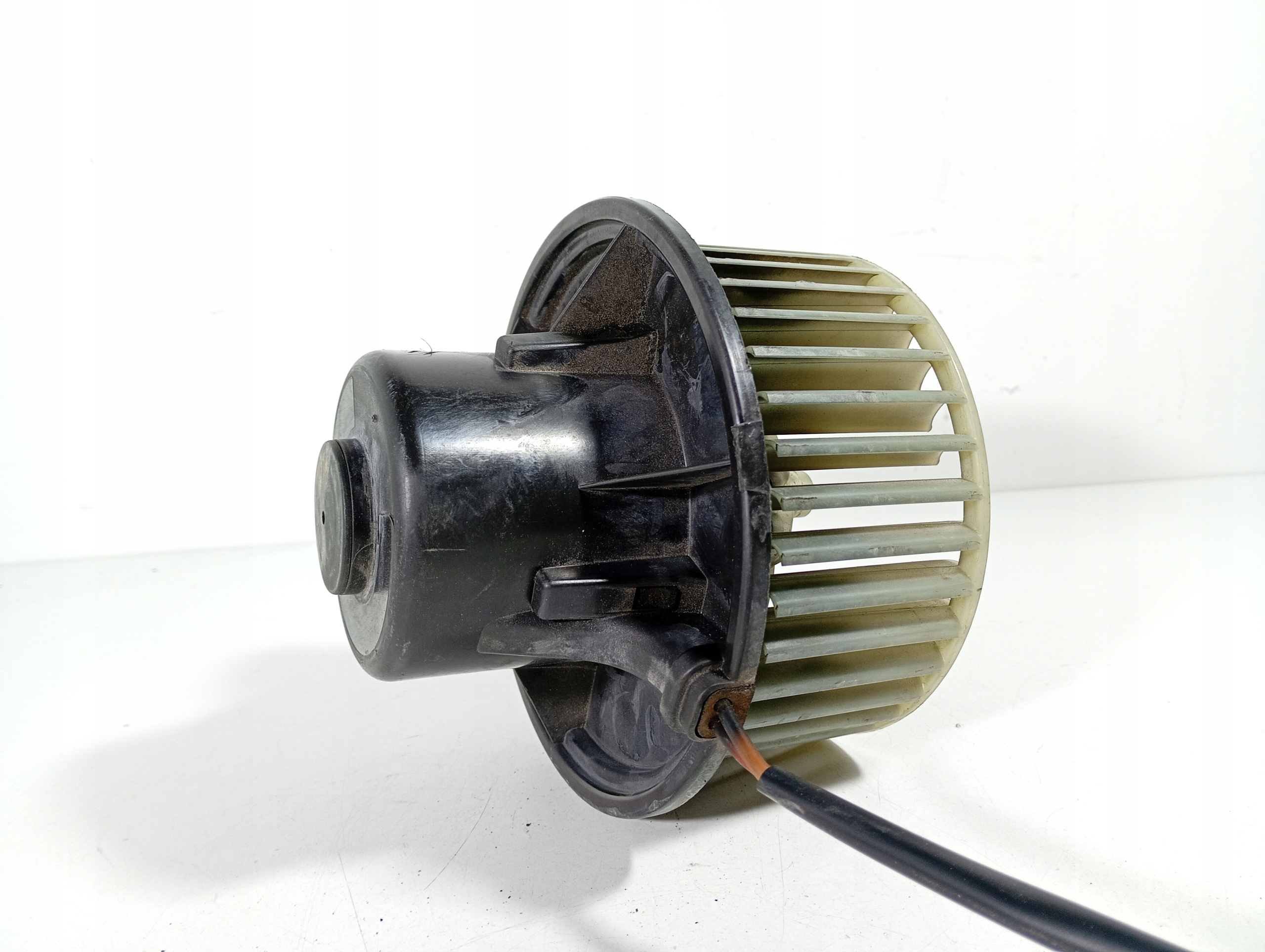 Audi A80 B4 80 91-96 heating fan air conditioning devices