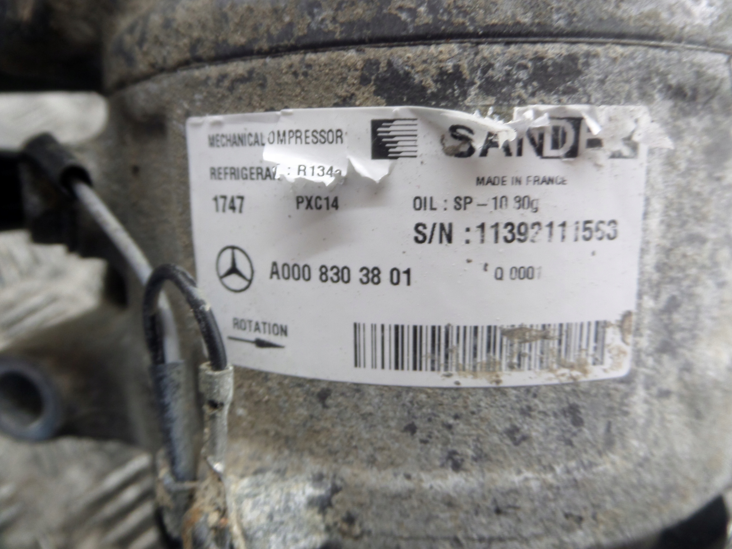 MERCEDES KLASA C KLASA E SPRINTER VITO A0008303801 compressor;