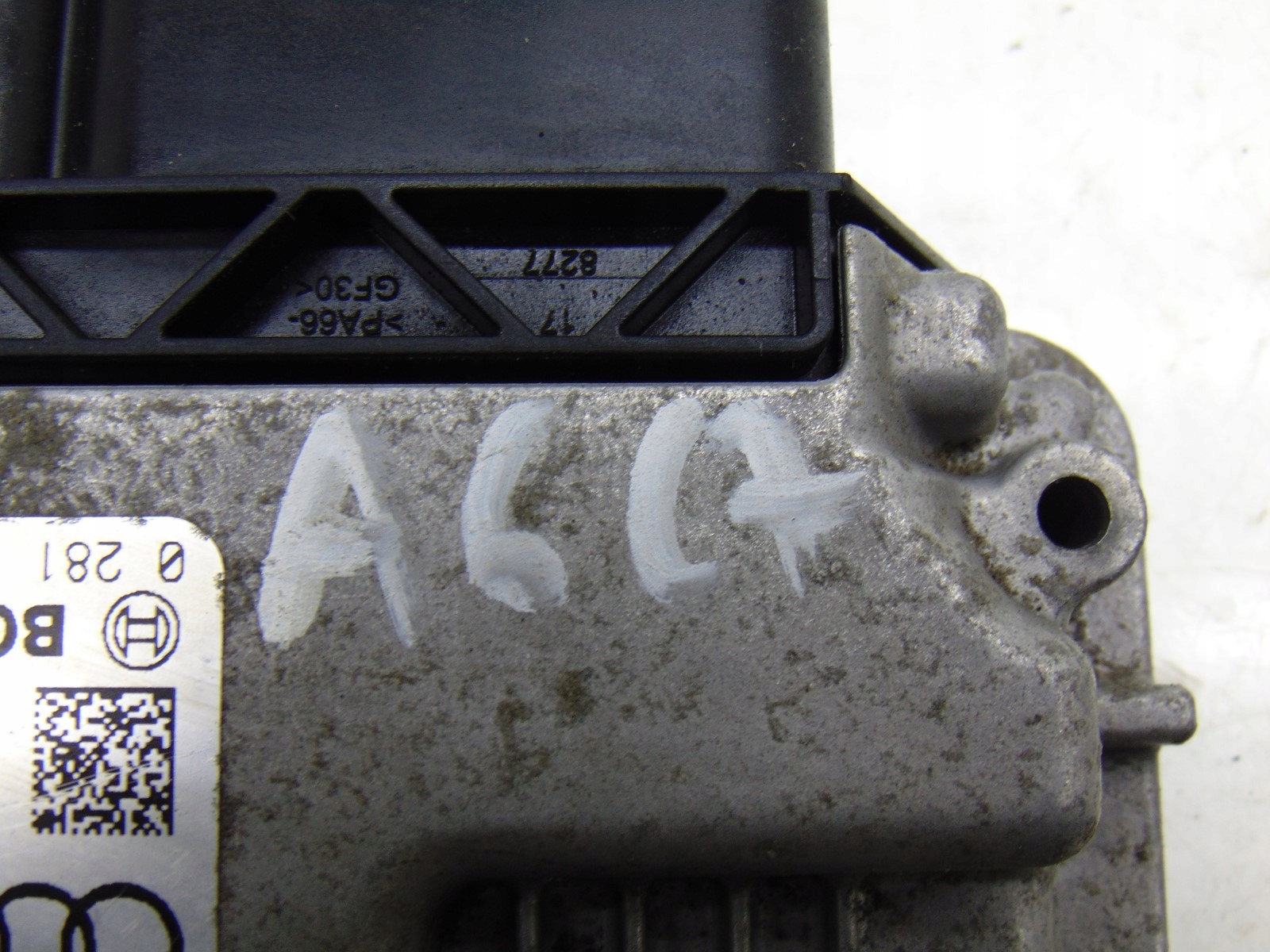 control unit of the engine AUDI A6 C7 2.0 TDI 03L906018LA