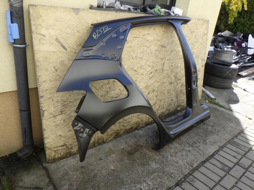 CUPRA BORN 10E 21- fender rear threshold right original