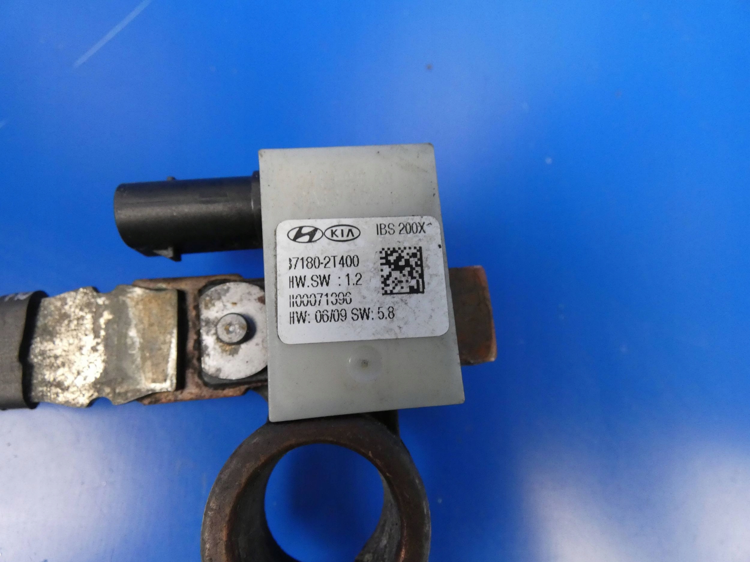 KIA OPTIMA III terminal fuse minus minus