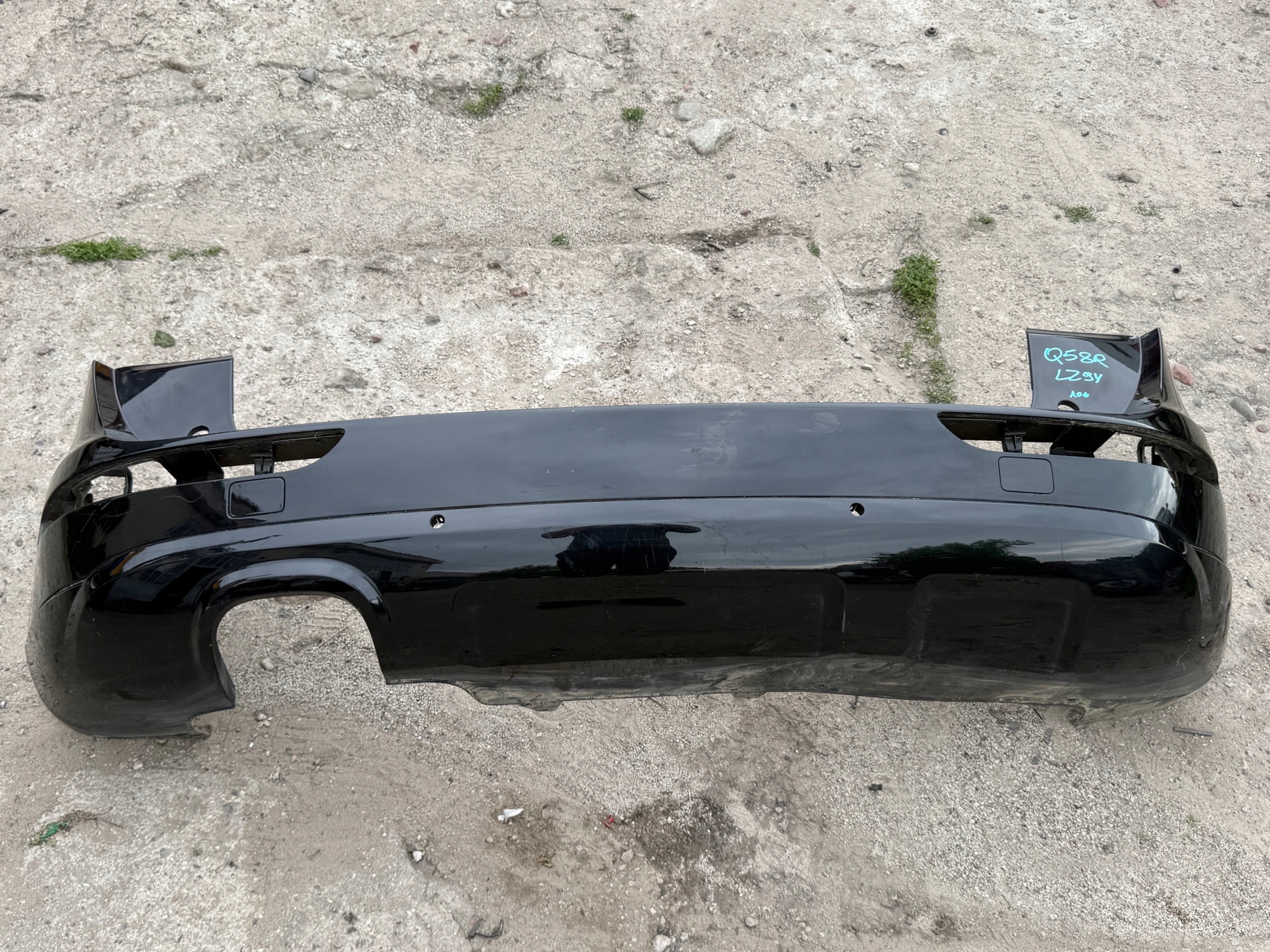 AUDI Q5 8R bumper rear part rear PDC LZ9Y