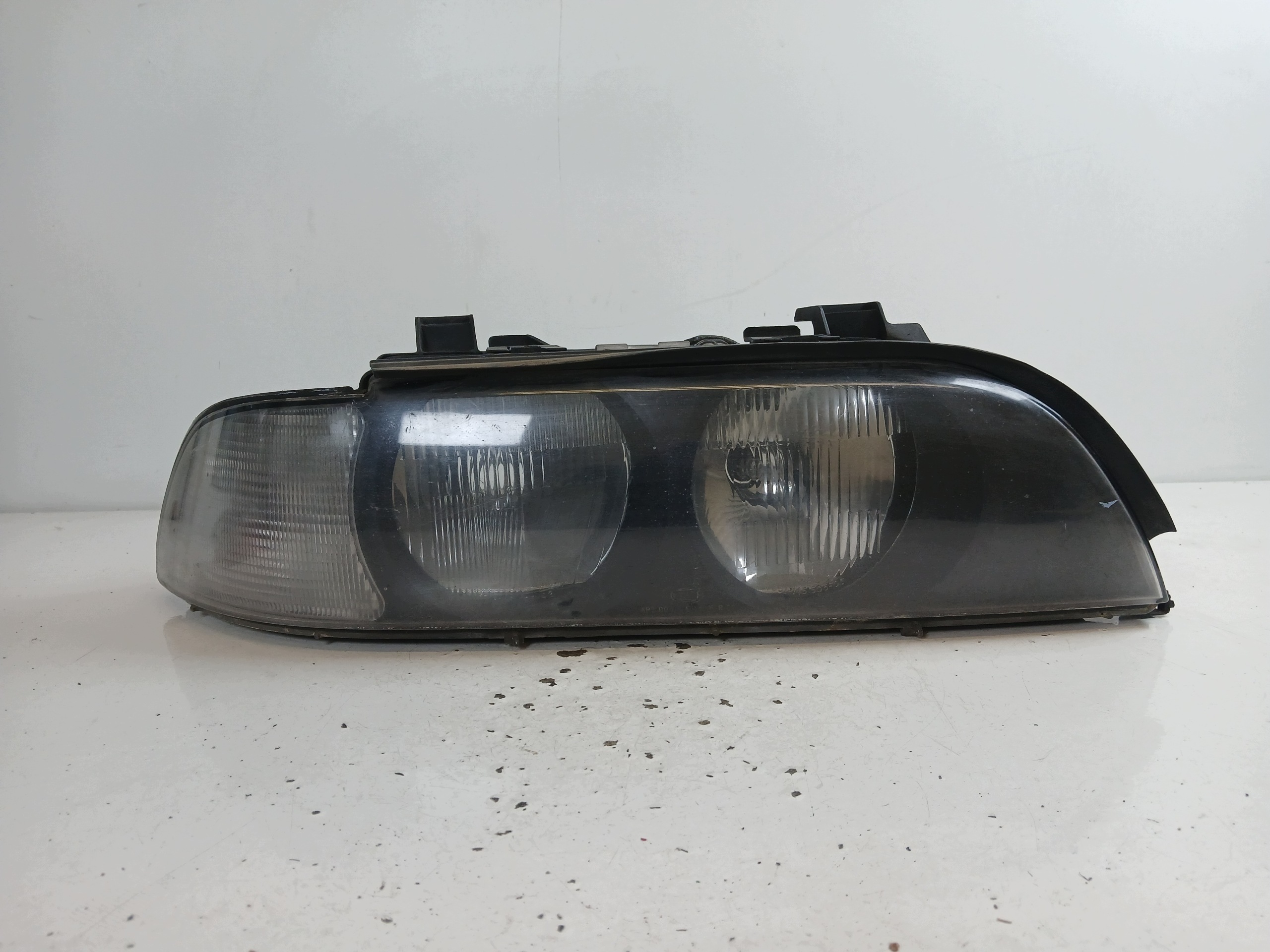 BMW E39 licht rechts vorne vor facelift