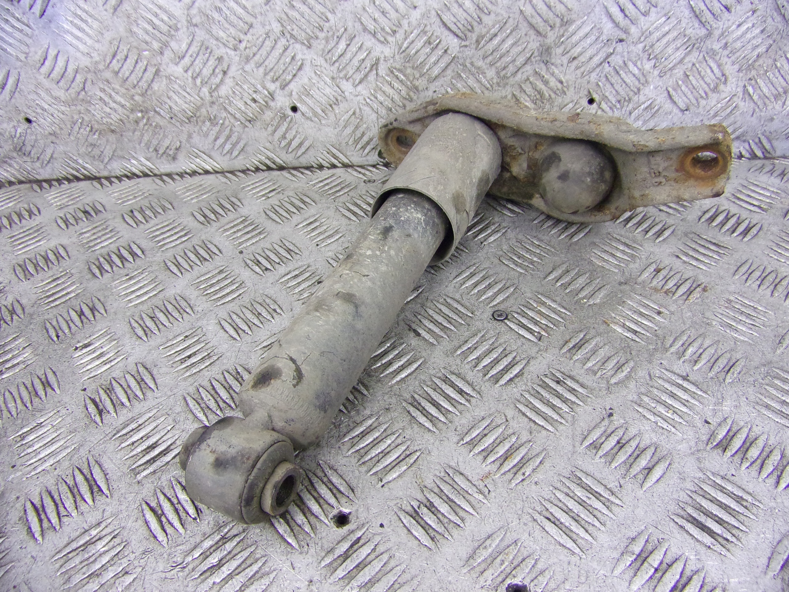 Stoßdämpfer heck hinten VOLKSWAGEN T4