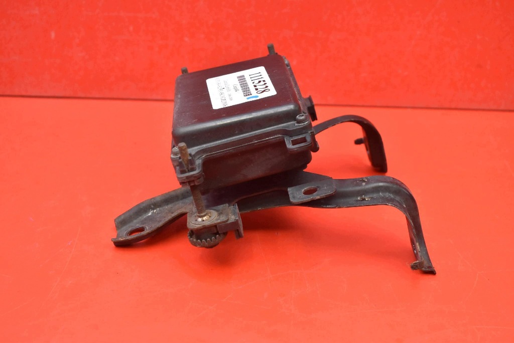 sensor RADAR DISTRONIC front 88210-50101 LEXUS LS 4 IV LS600H 06-09